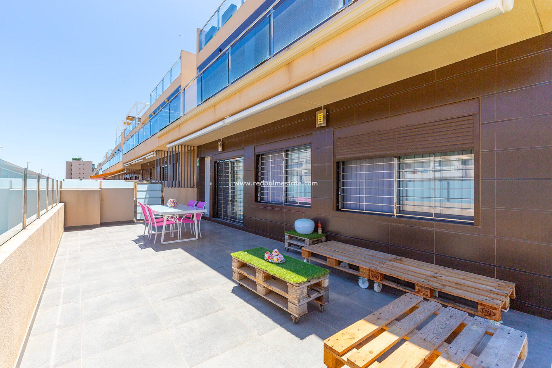 Resale - Apartment -
Pilar de la Horadada