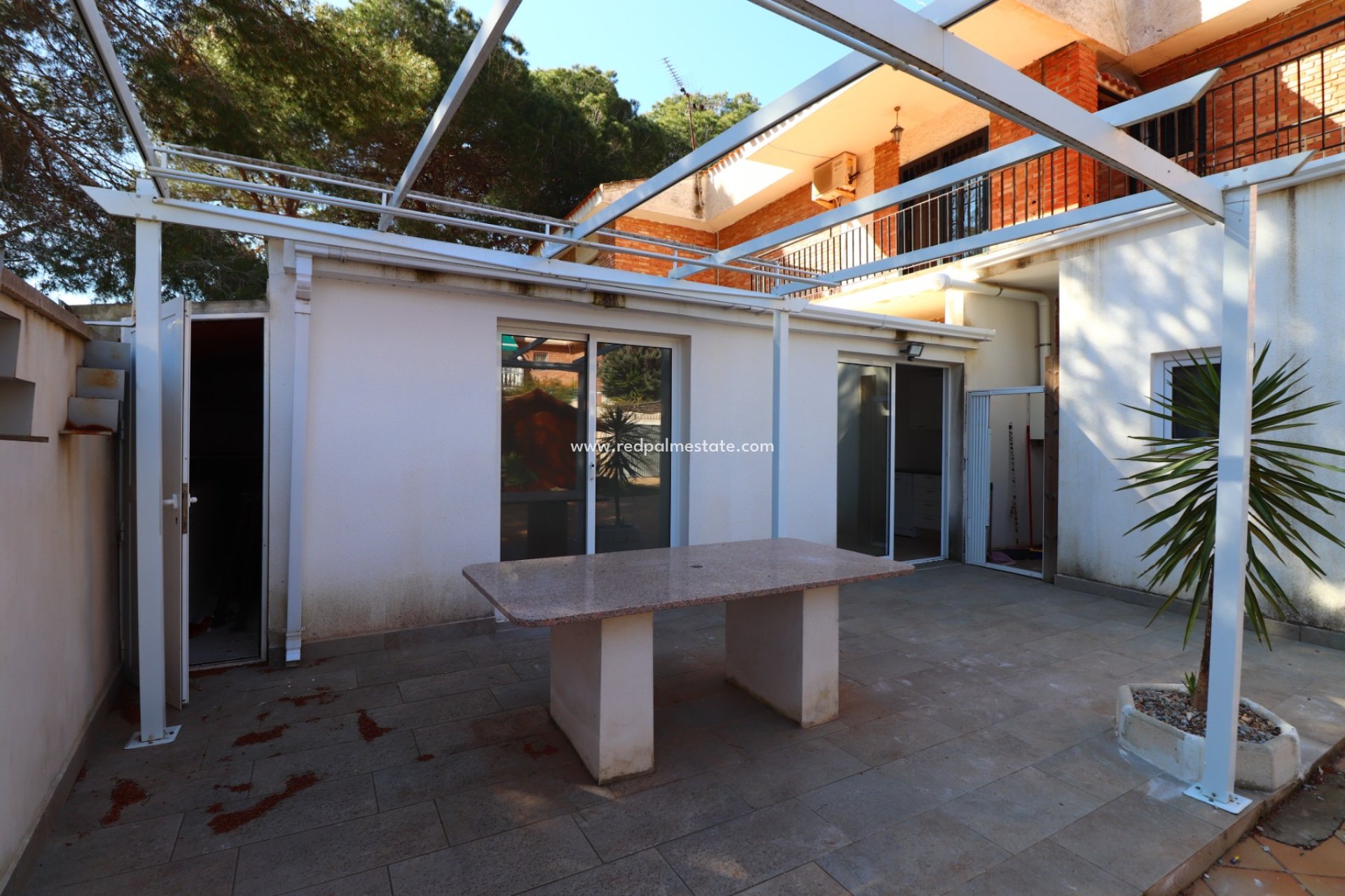 Resale - Apartment -
Pinar de Campoverde