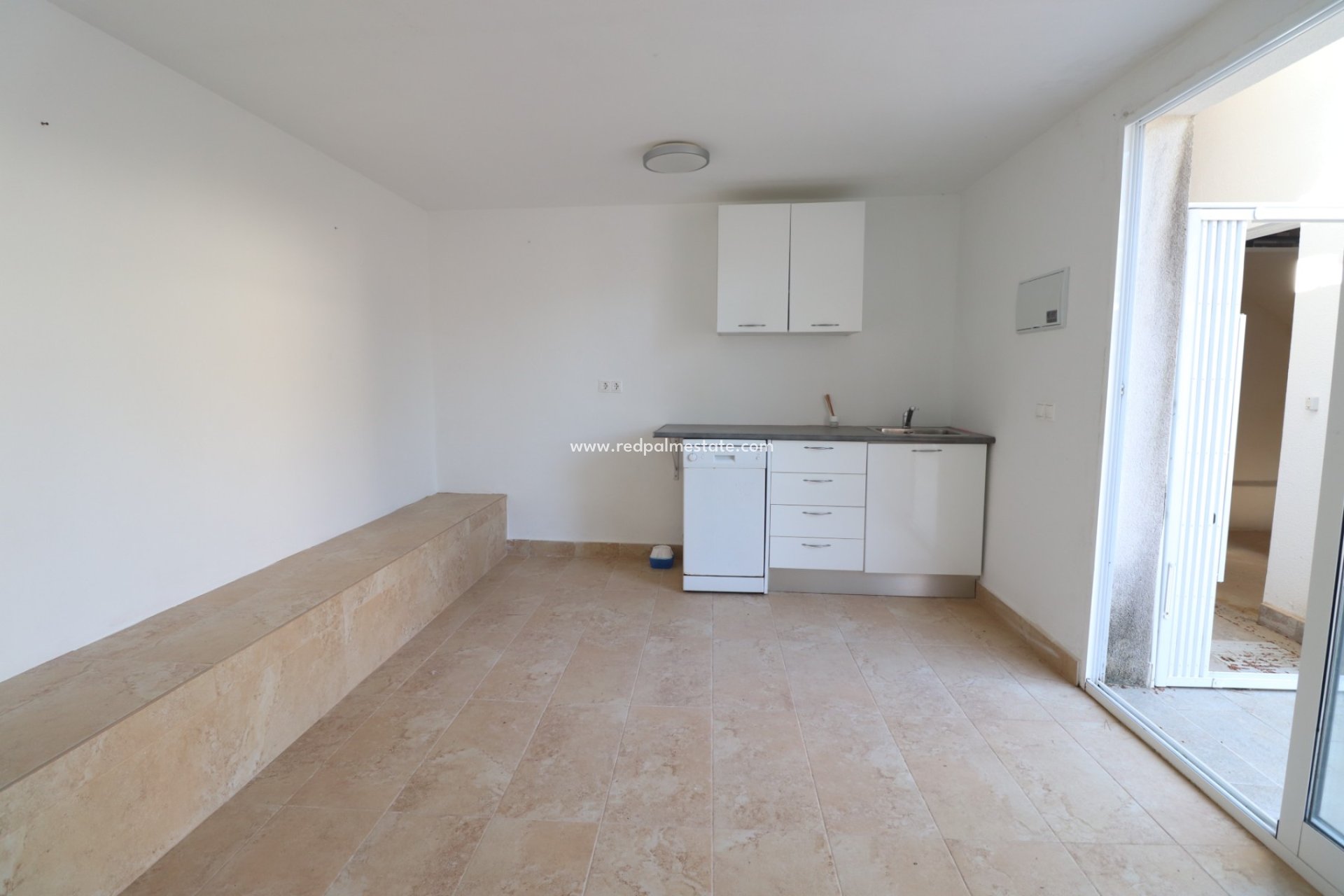 Resale - Apartment -
Pinar de Campoverde