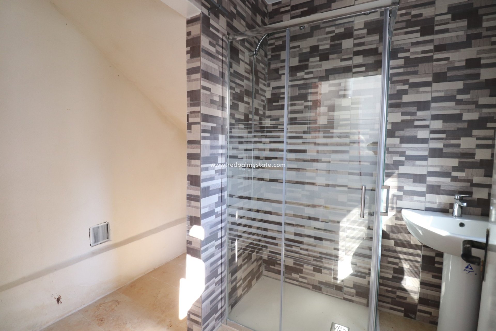 Resale - Apartment -
Pinar de Campoverde