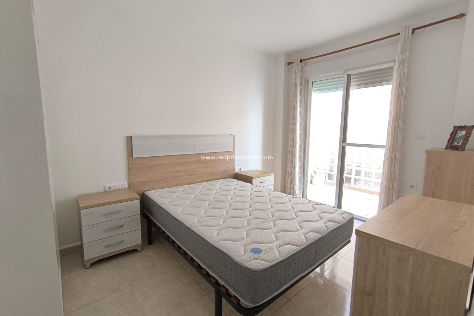 Resale - Apartment -
Pinoso - Inland