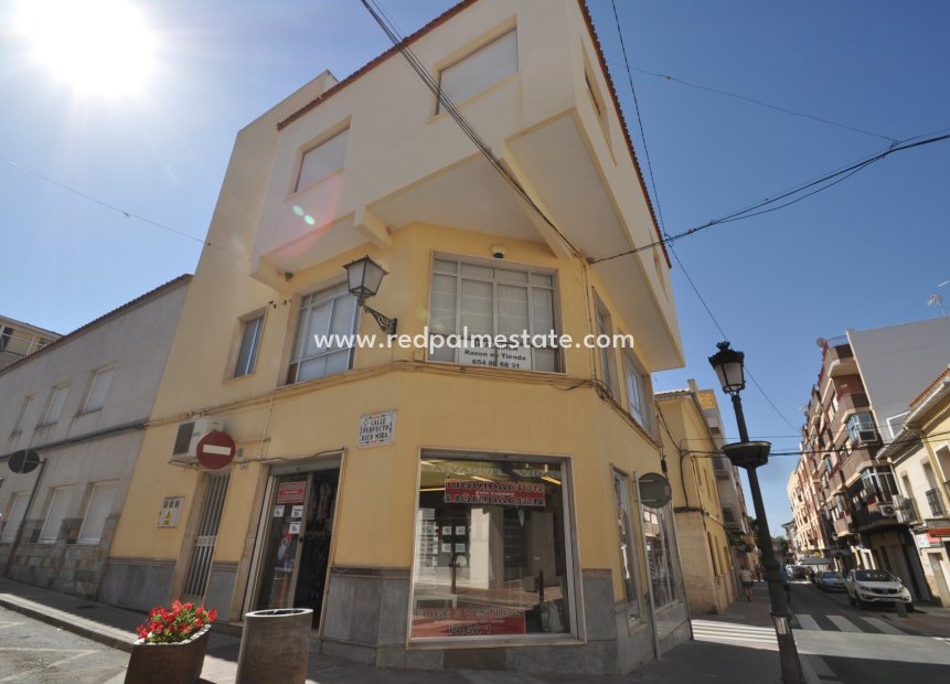Resale - Apartment -
Pinoso - Inland