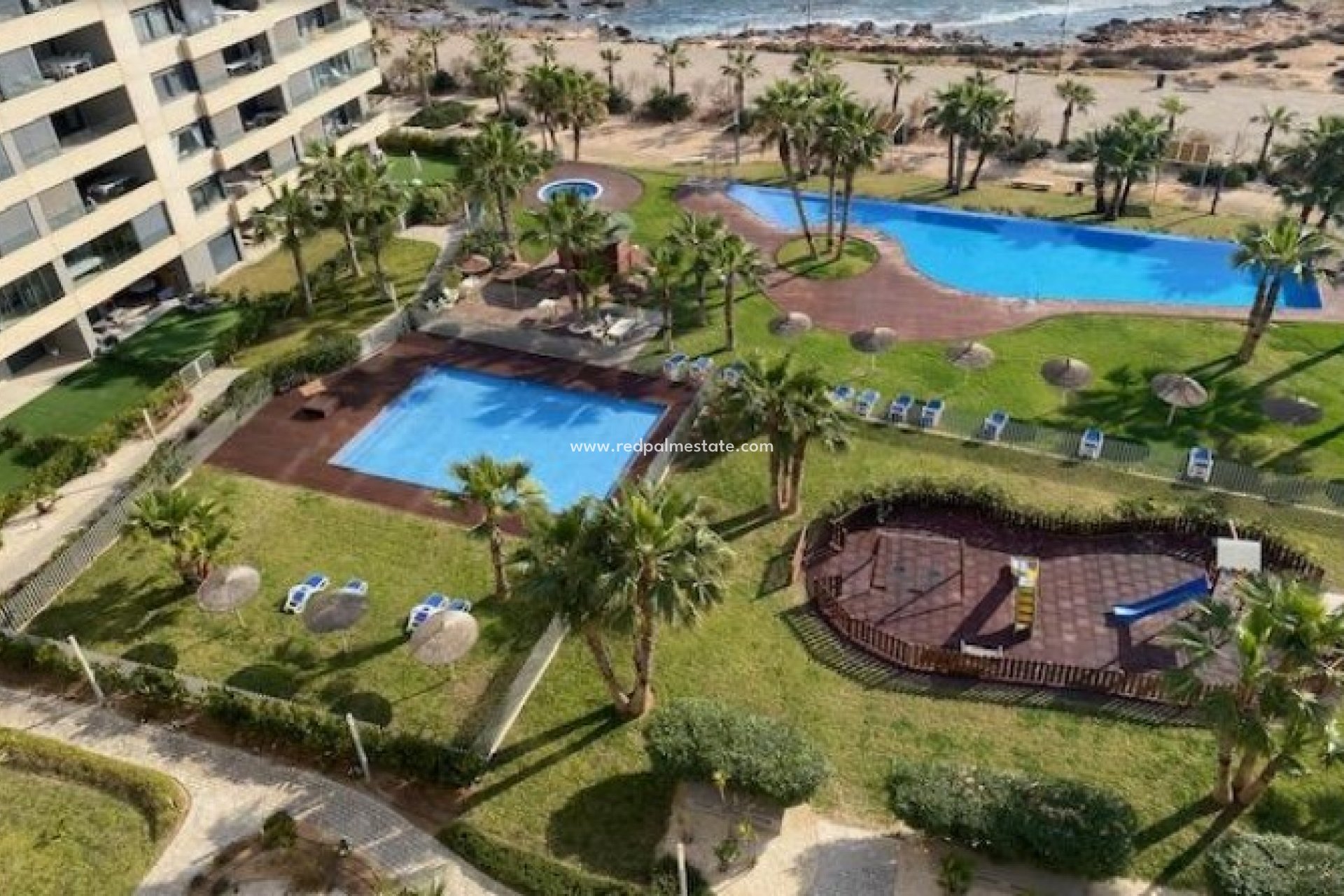 Resale - Apartment -
Punta Prima - Costa Blanca