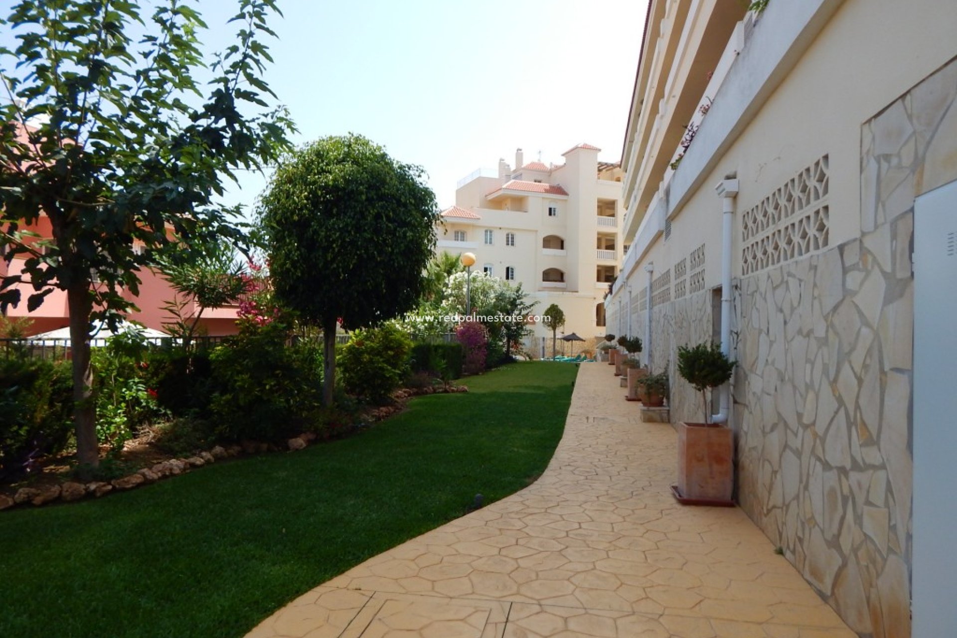 Resale - Apartment -
Riviera del Sol