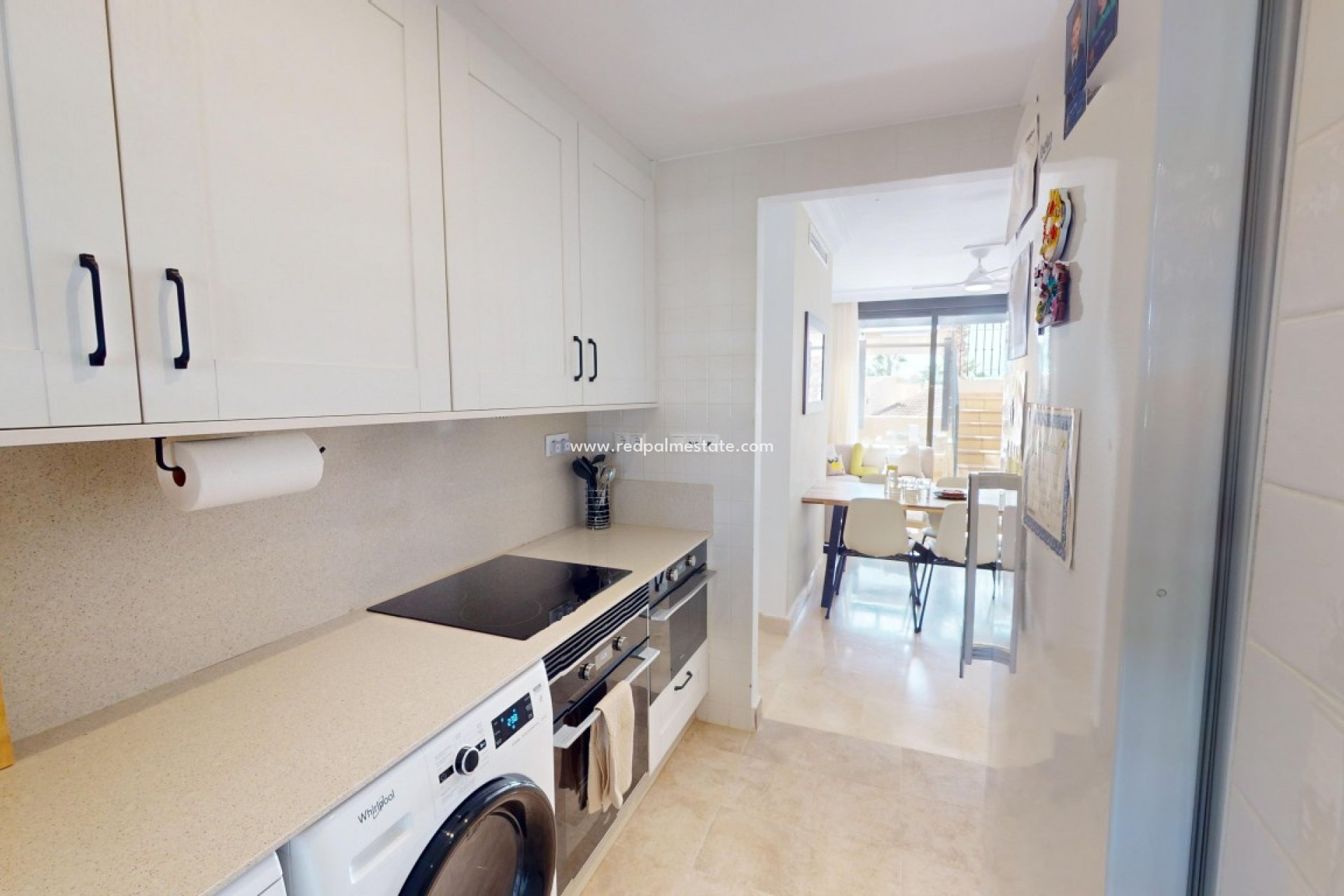 Resale - Apartment -
Roda - Inland