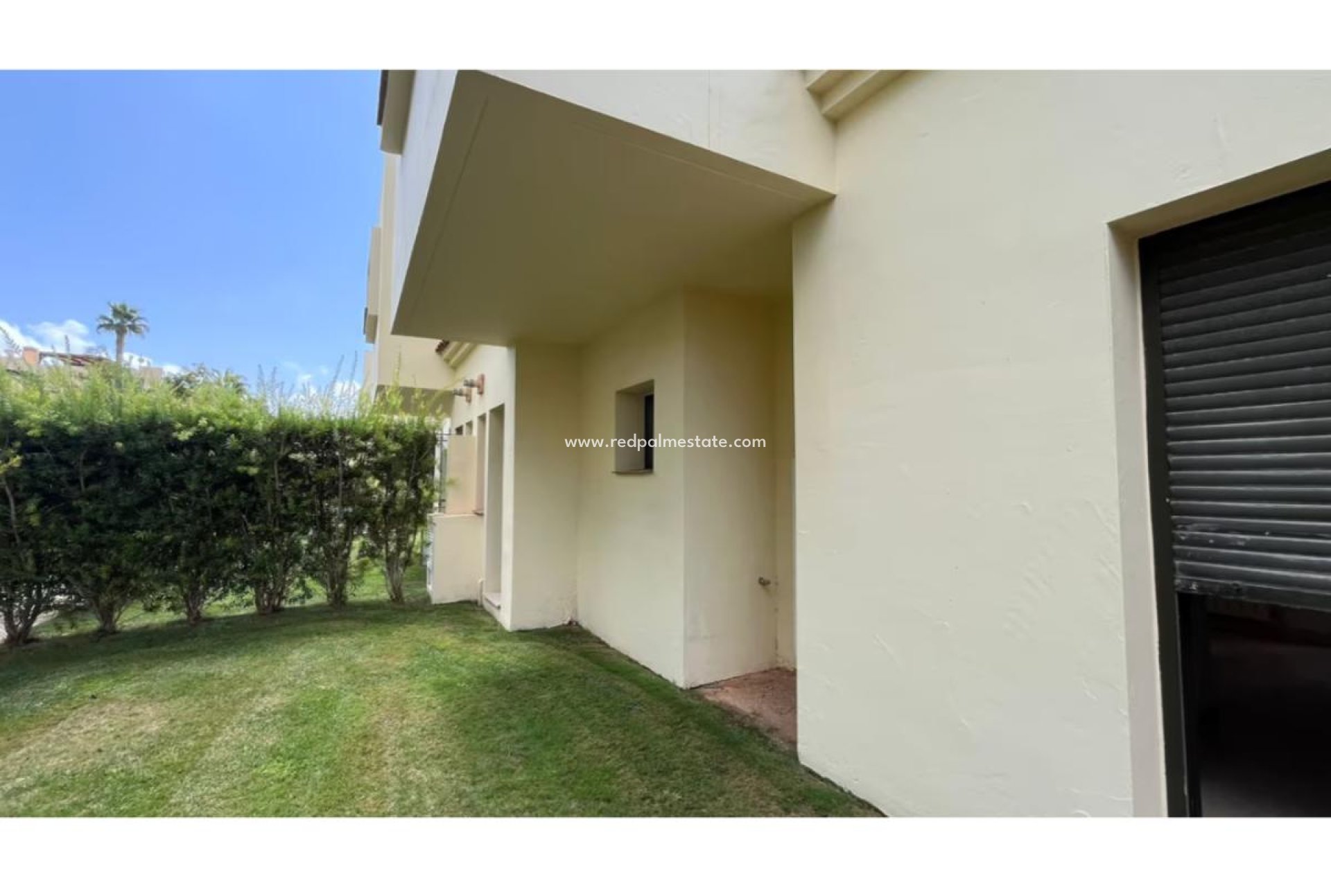 Resale - Apartment -
Roda - Inland