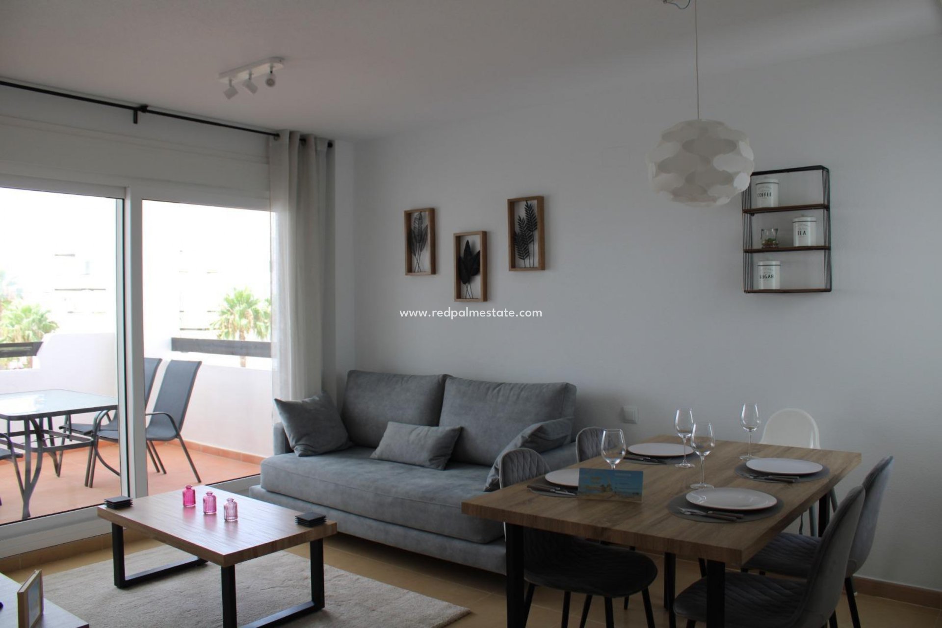 Resale - Apartment -
ROLDAN - Inland