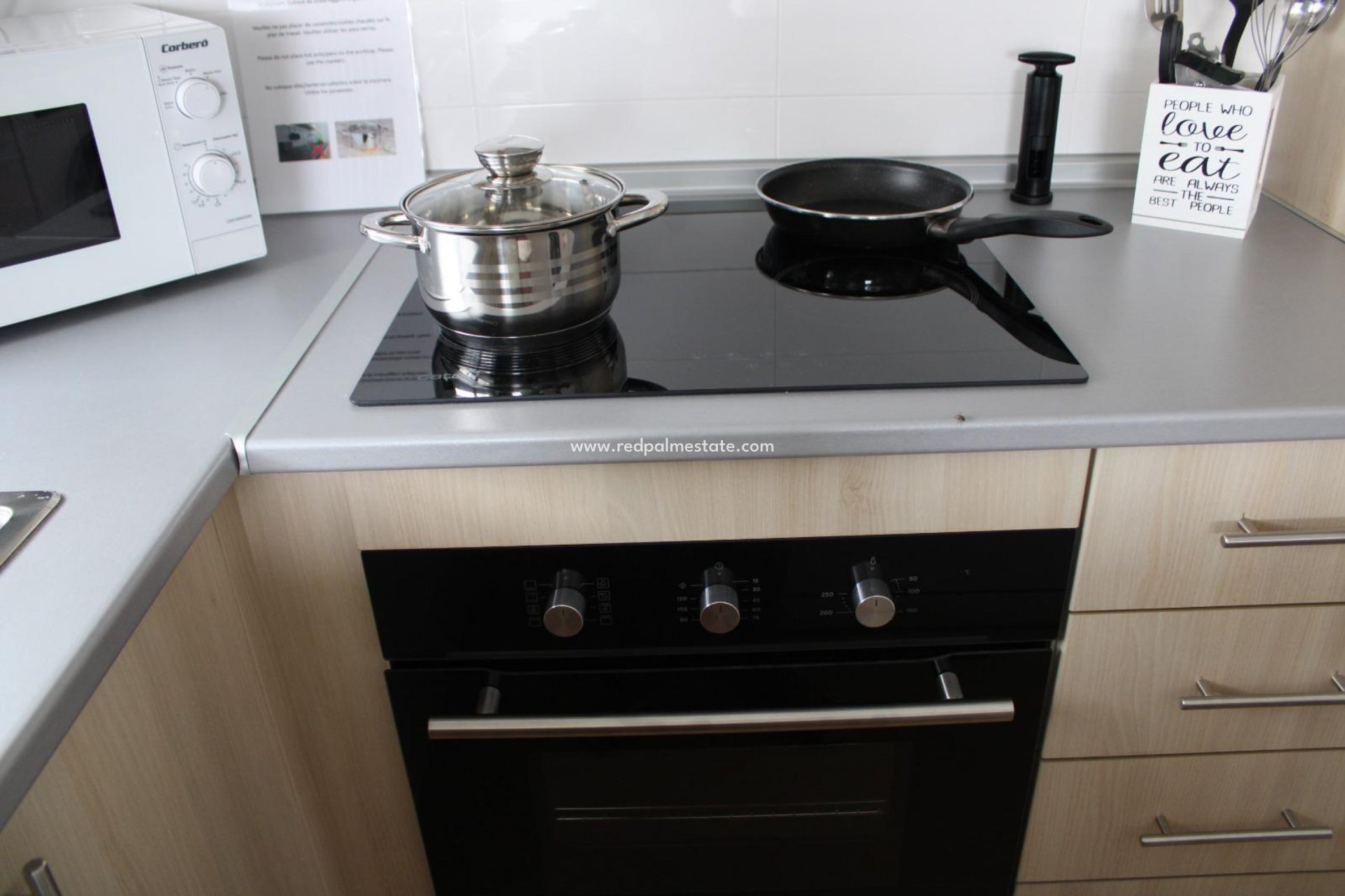 Resale - Apartment -
ROLDAN - Inland
