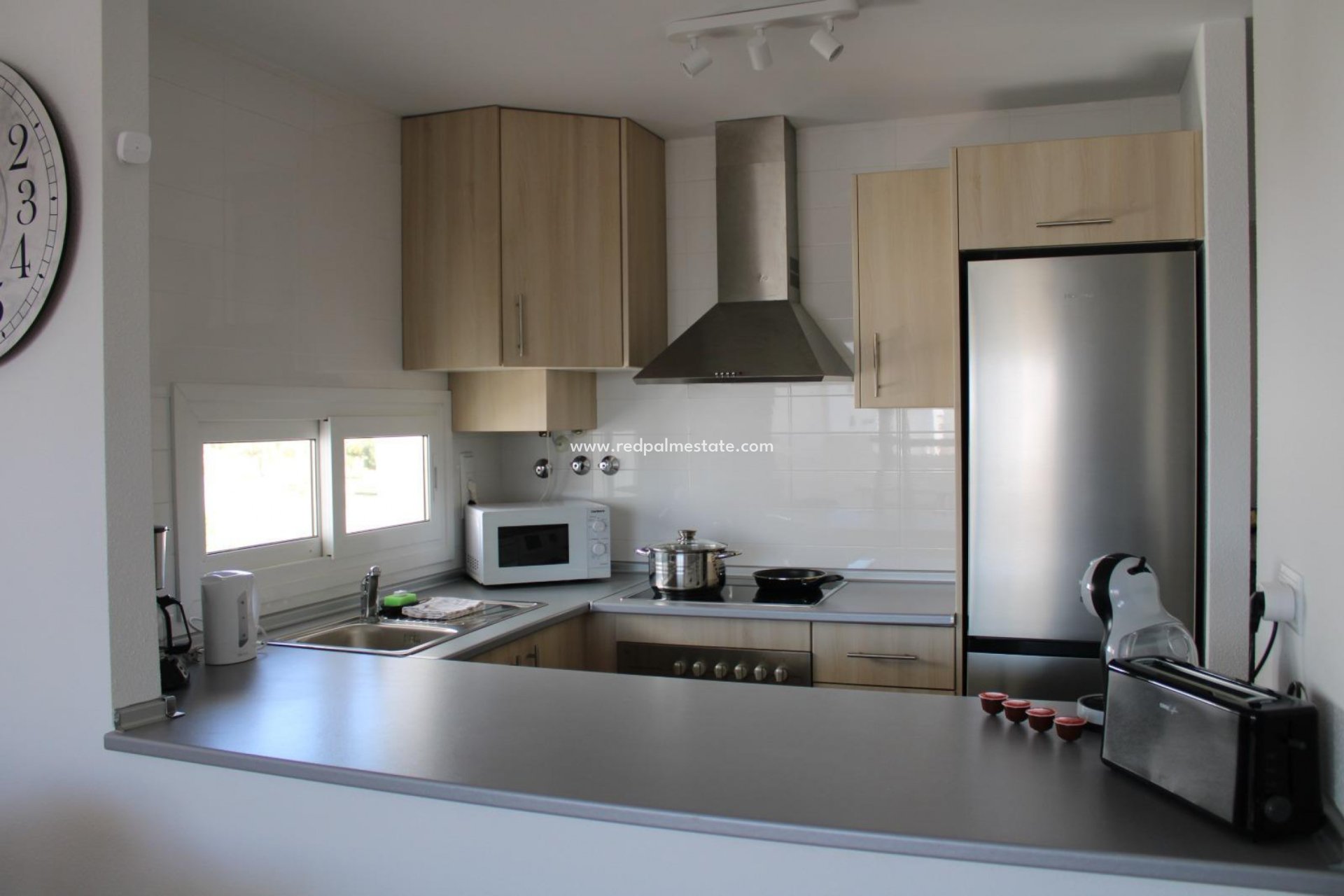 Resale - Apartment -
ROLDAN - Inland