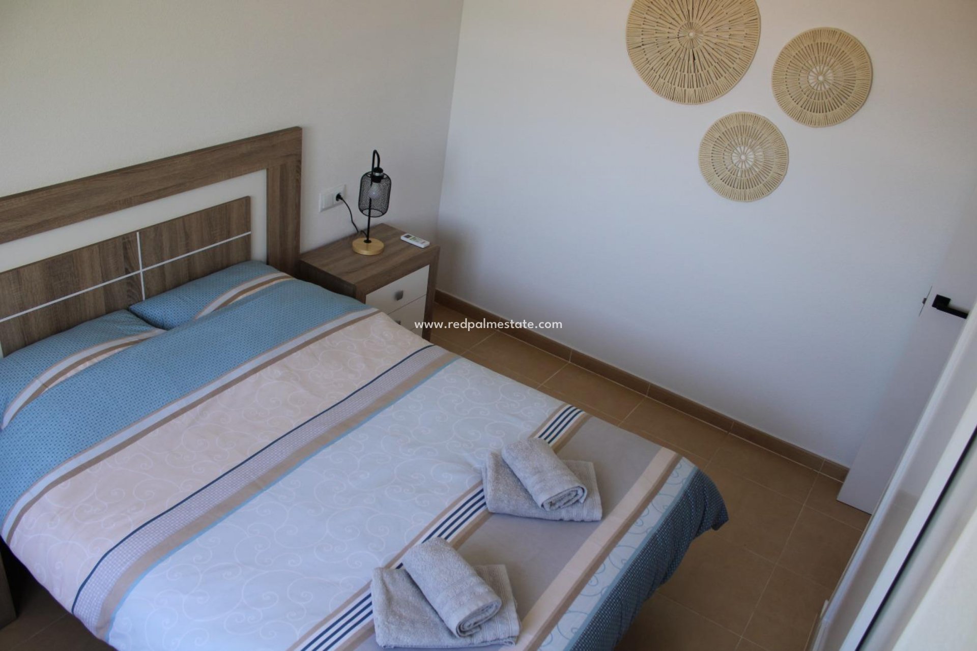 Resale - Apartment -
ROLDAN - Inland