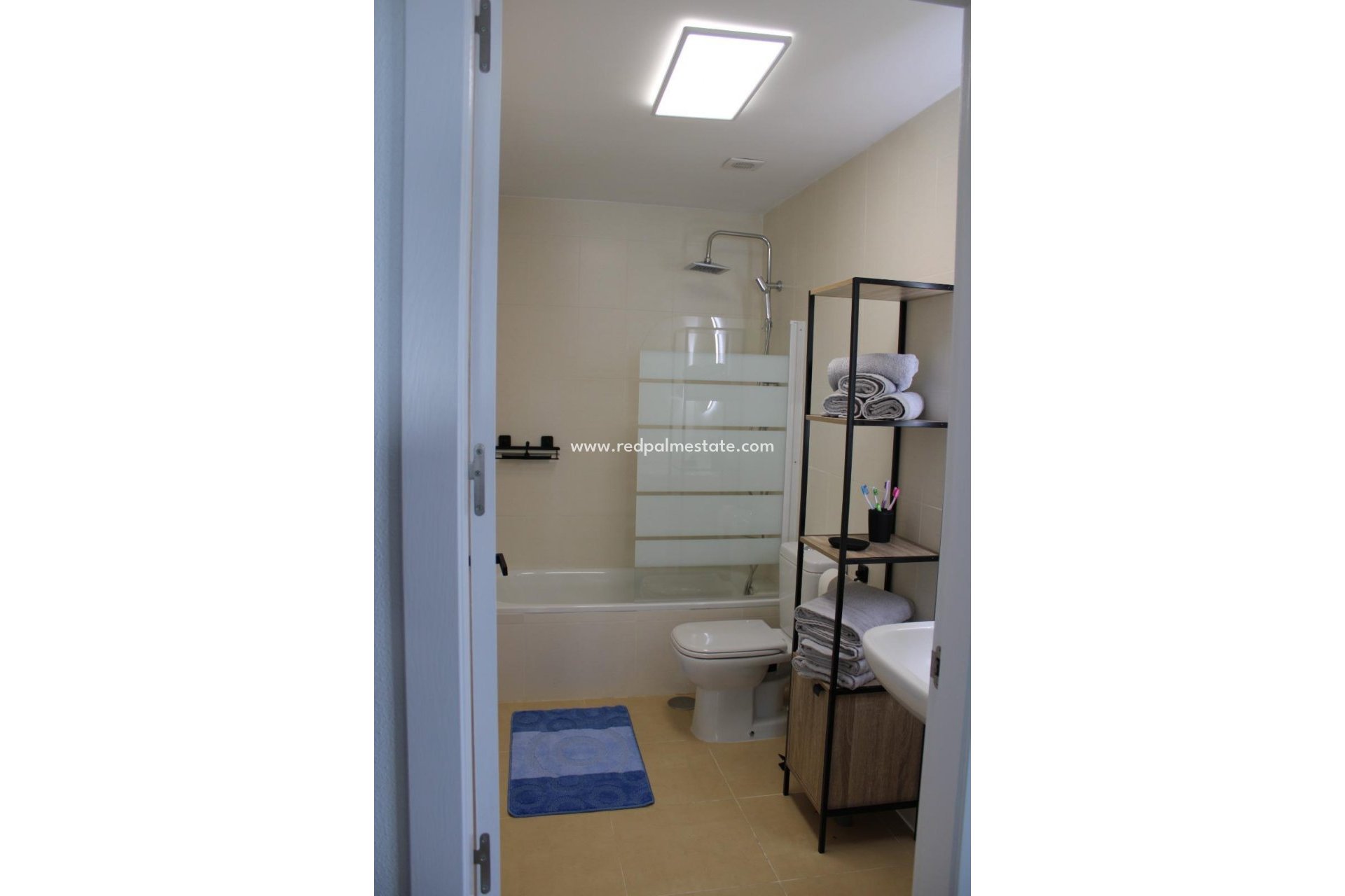 Resale - Apartment -
ROLDAN - Inland