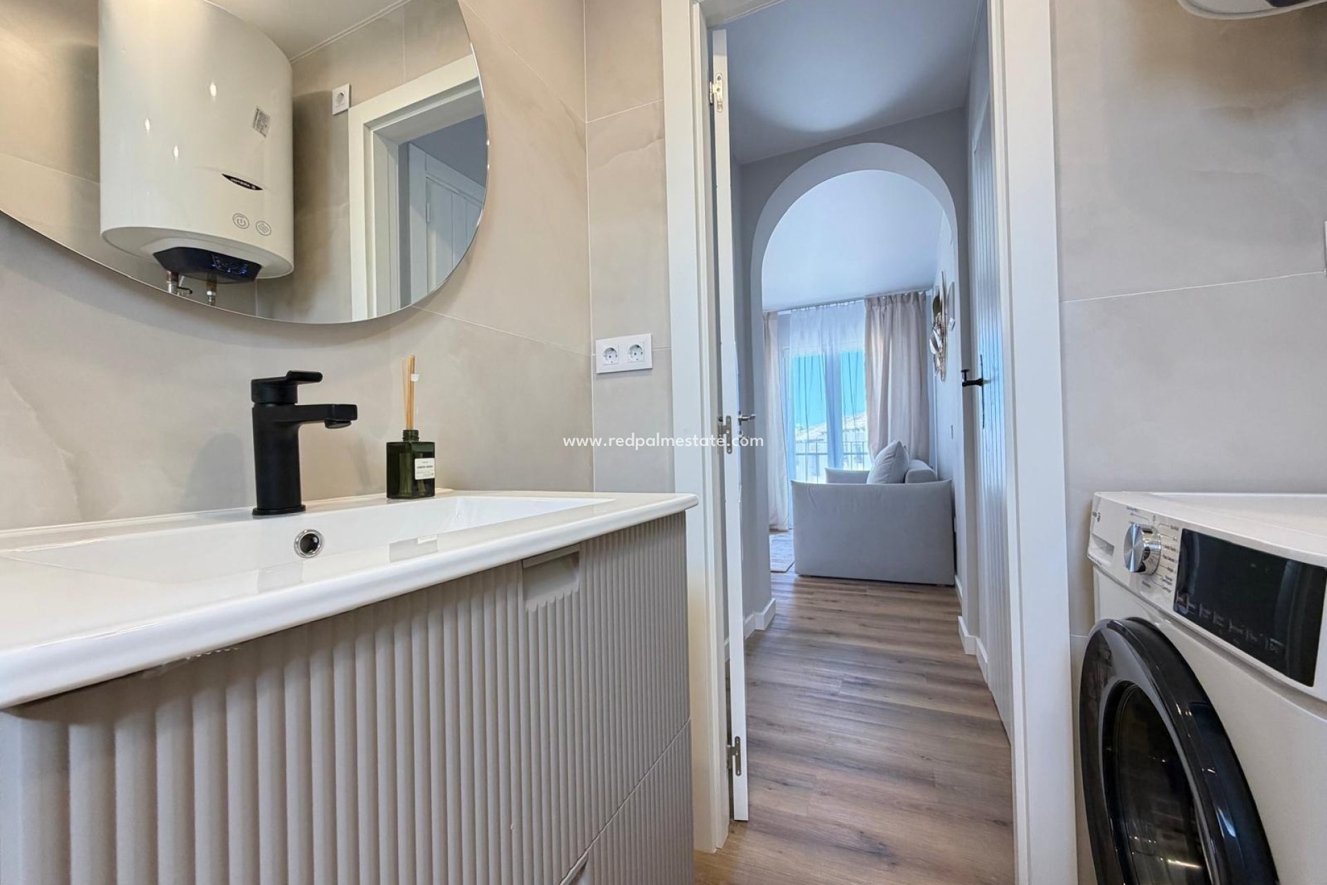 Resale - Apartment -
San Miguel de Salinas - Blue Lagoon - Galán