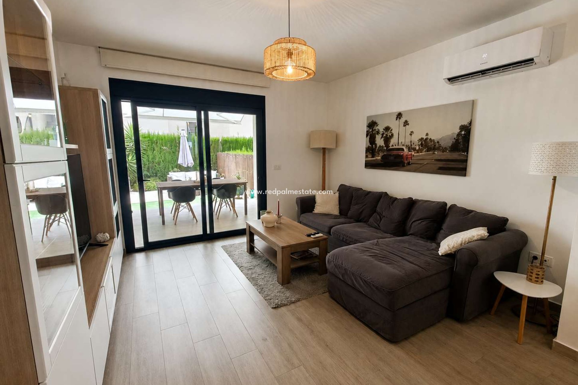 Resale - Apartment -
San Miguel de Salinas - Inland