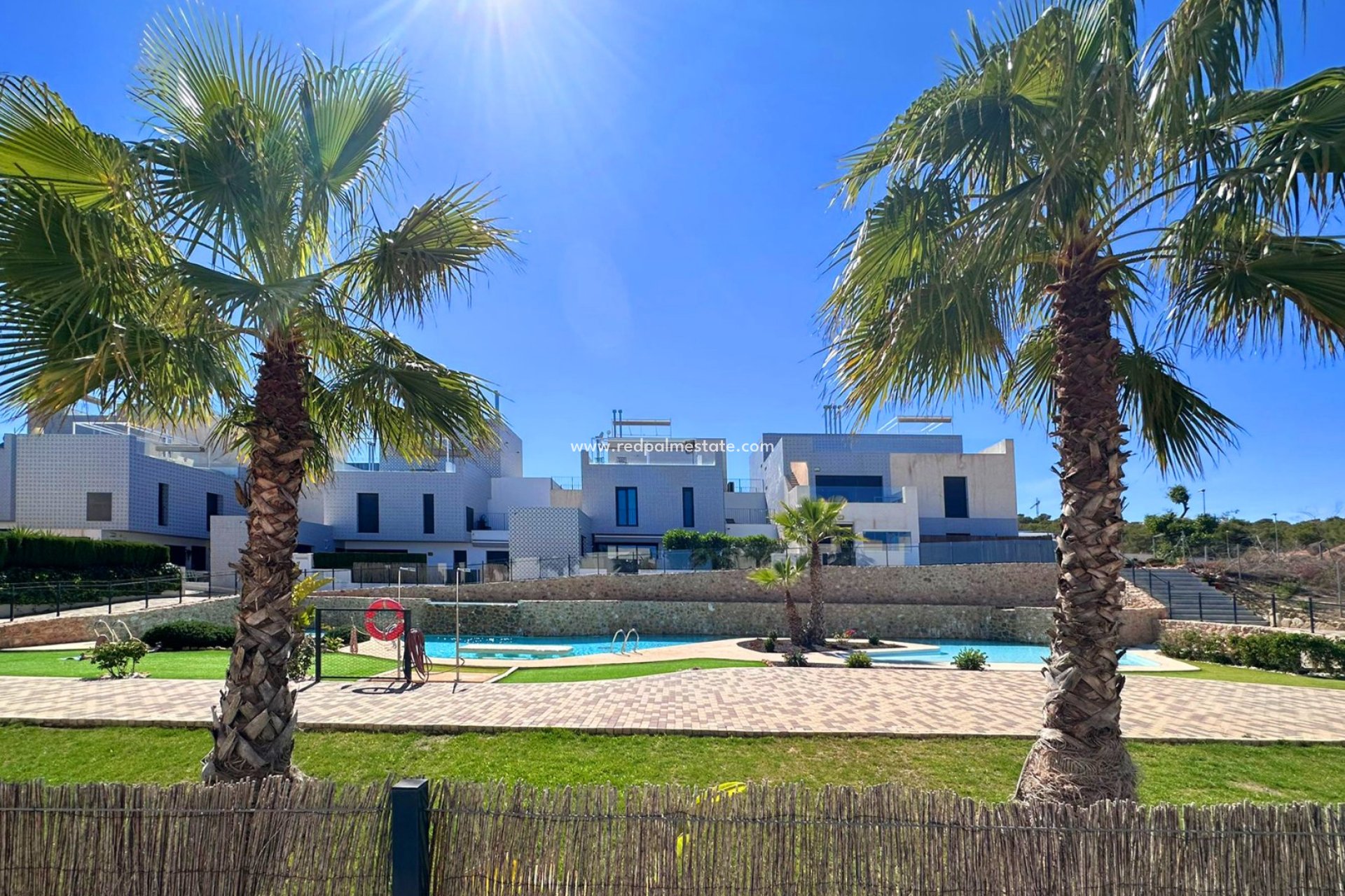 Resale - Apartment -
San Miguel de Salinas - Inland