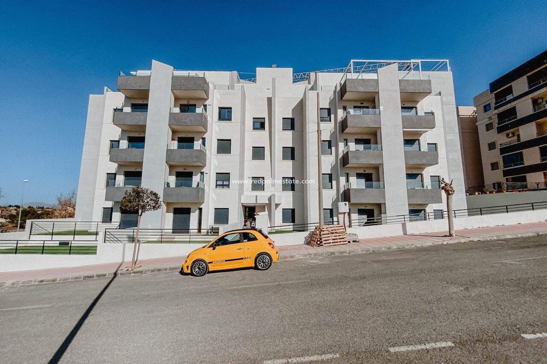 Resale - Apartment -
San Miguel de Salinas - Inland