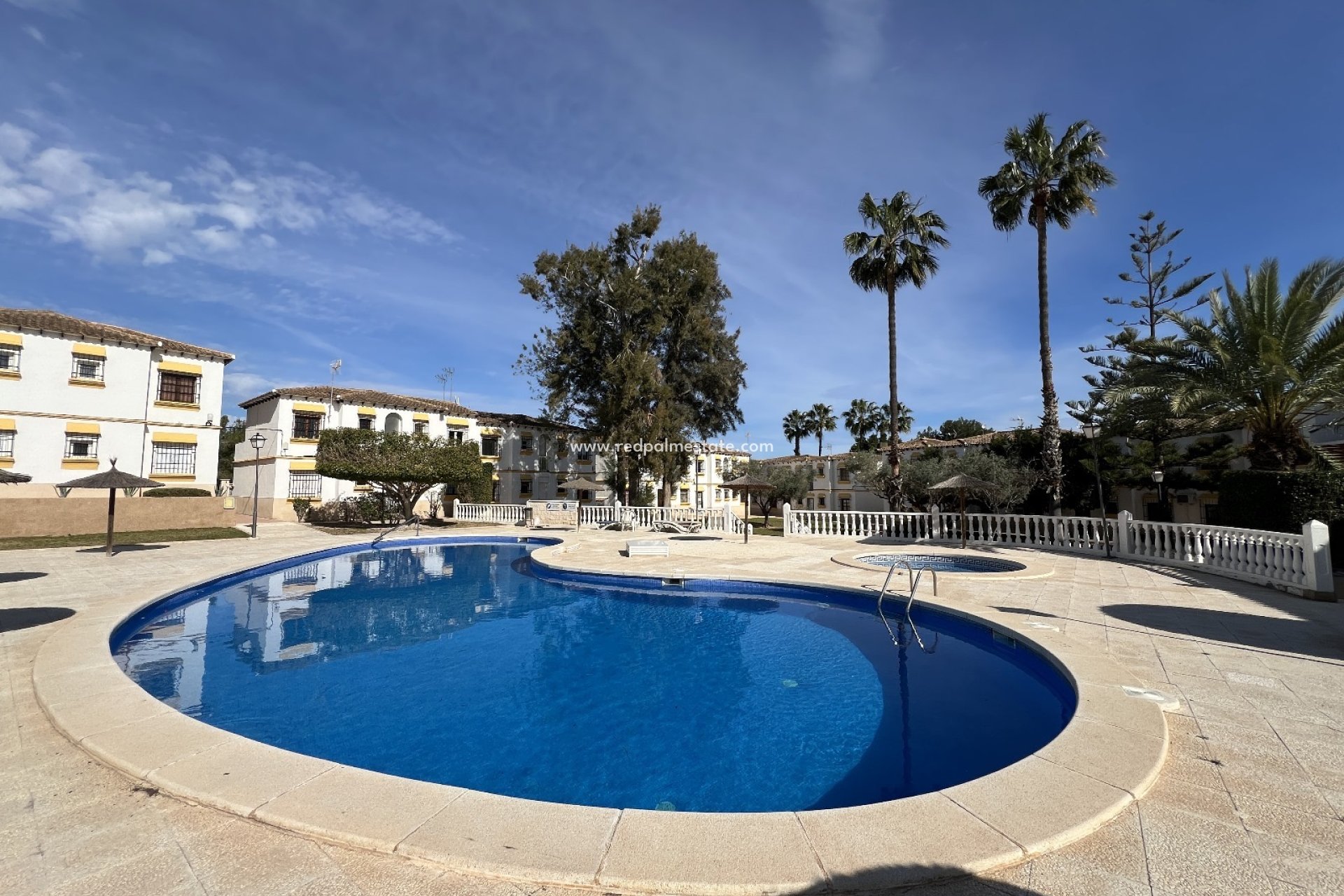 Resale - Apartment -
San Miguel de Salinas - Inland