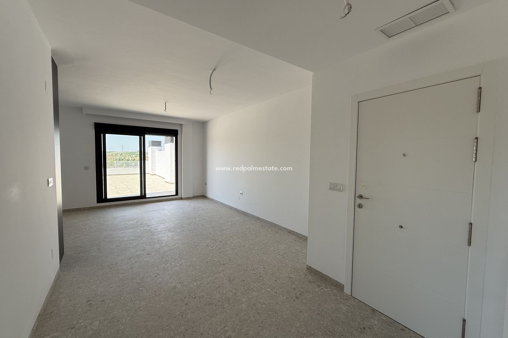 Resale - Apartment -
San Miguel de Salinas - Inland