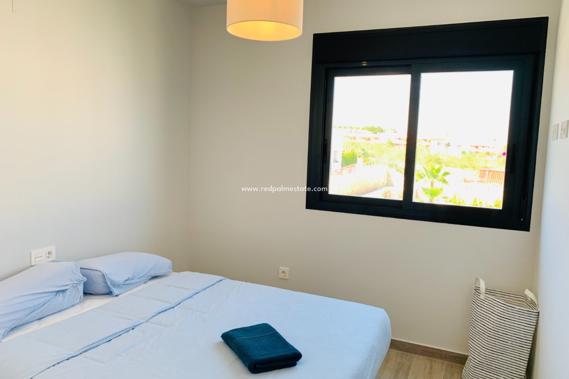 Resale - Apartment -
San Miguel de Salinas - Inland