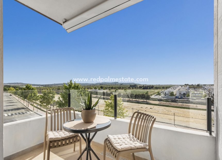 Resale - Apartment -
San Miguel de Salinas - Inland