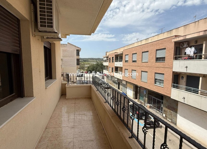Resale - Apartment -
San Miguel de Salinas - Inland