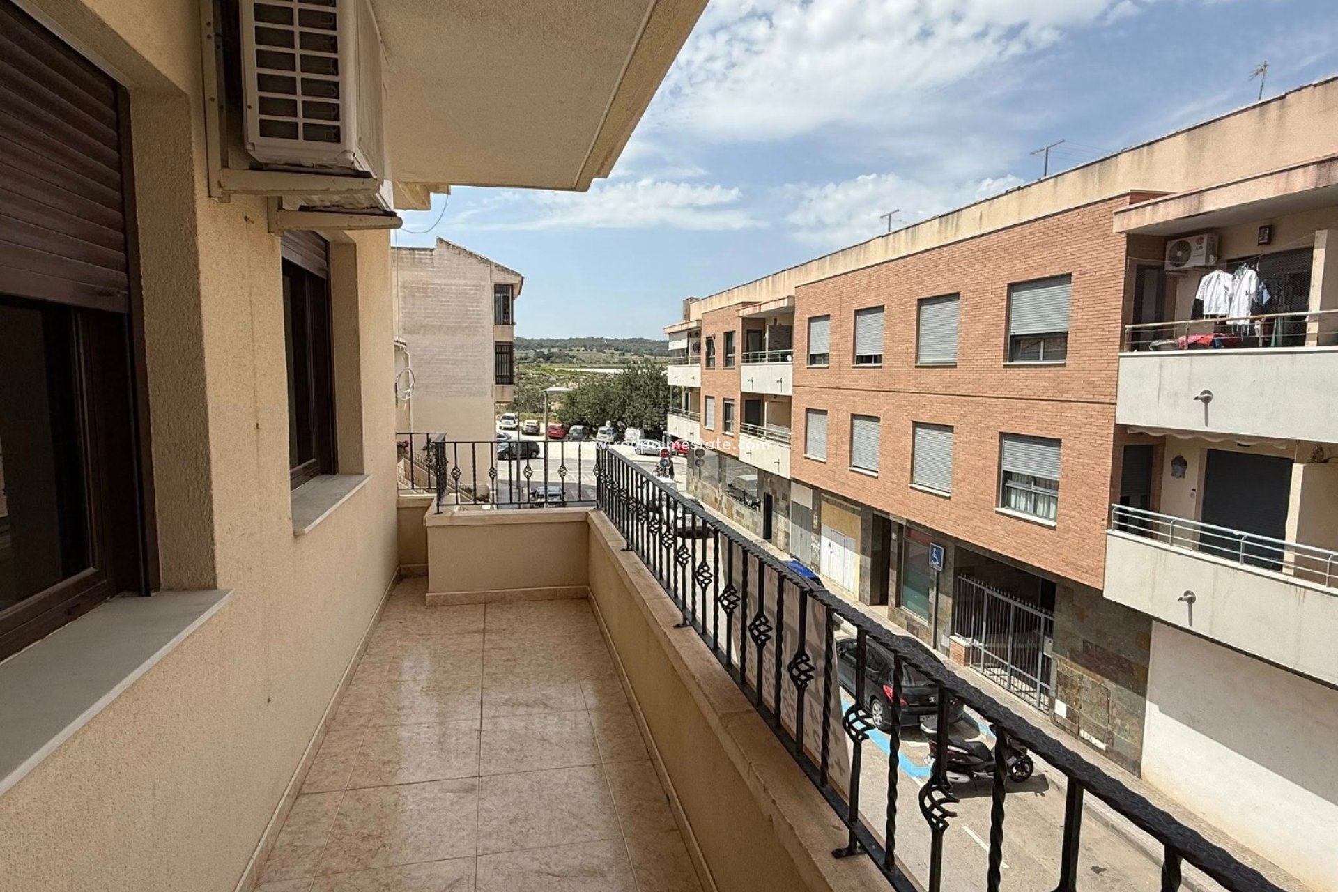 Resale - Apartment -
San Miguel de Salinas - Inland