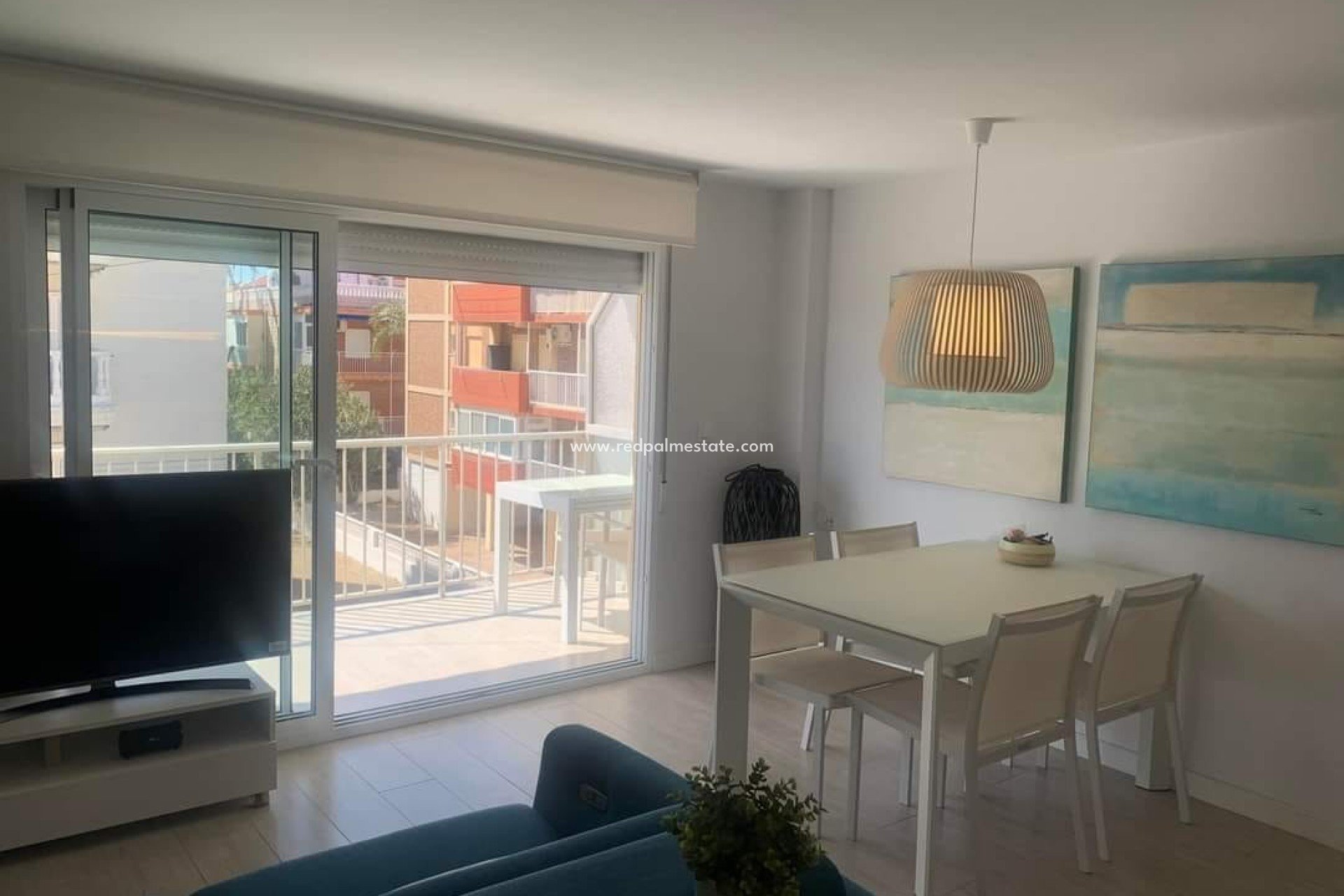 Resale - Apartment -
Santa Pola - Playa Lisa