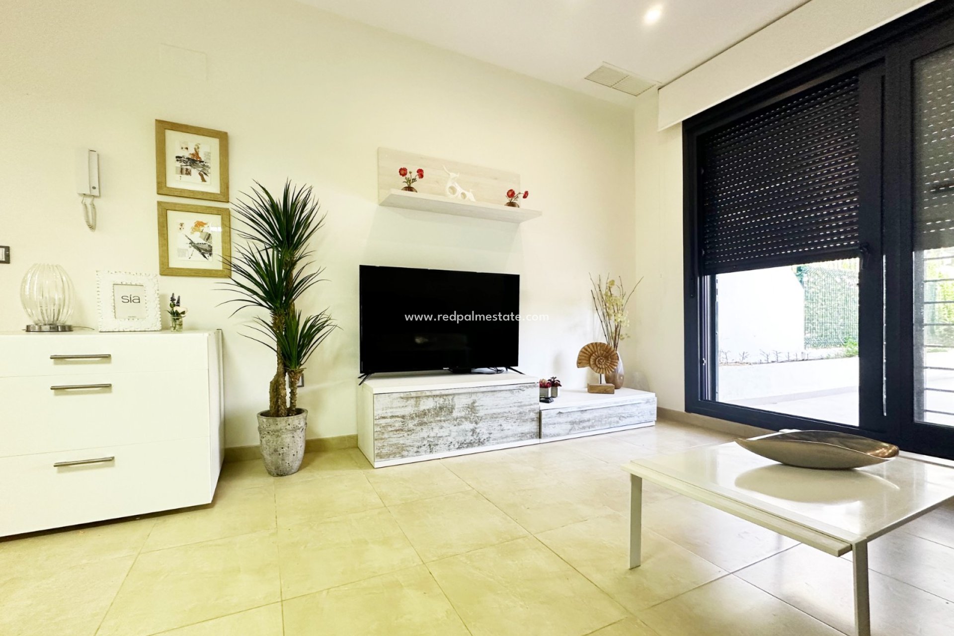 Resale - Apartment -
Santa Pola