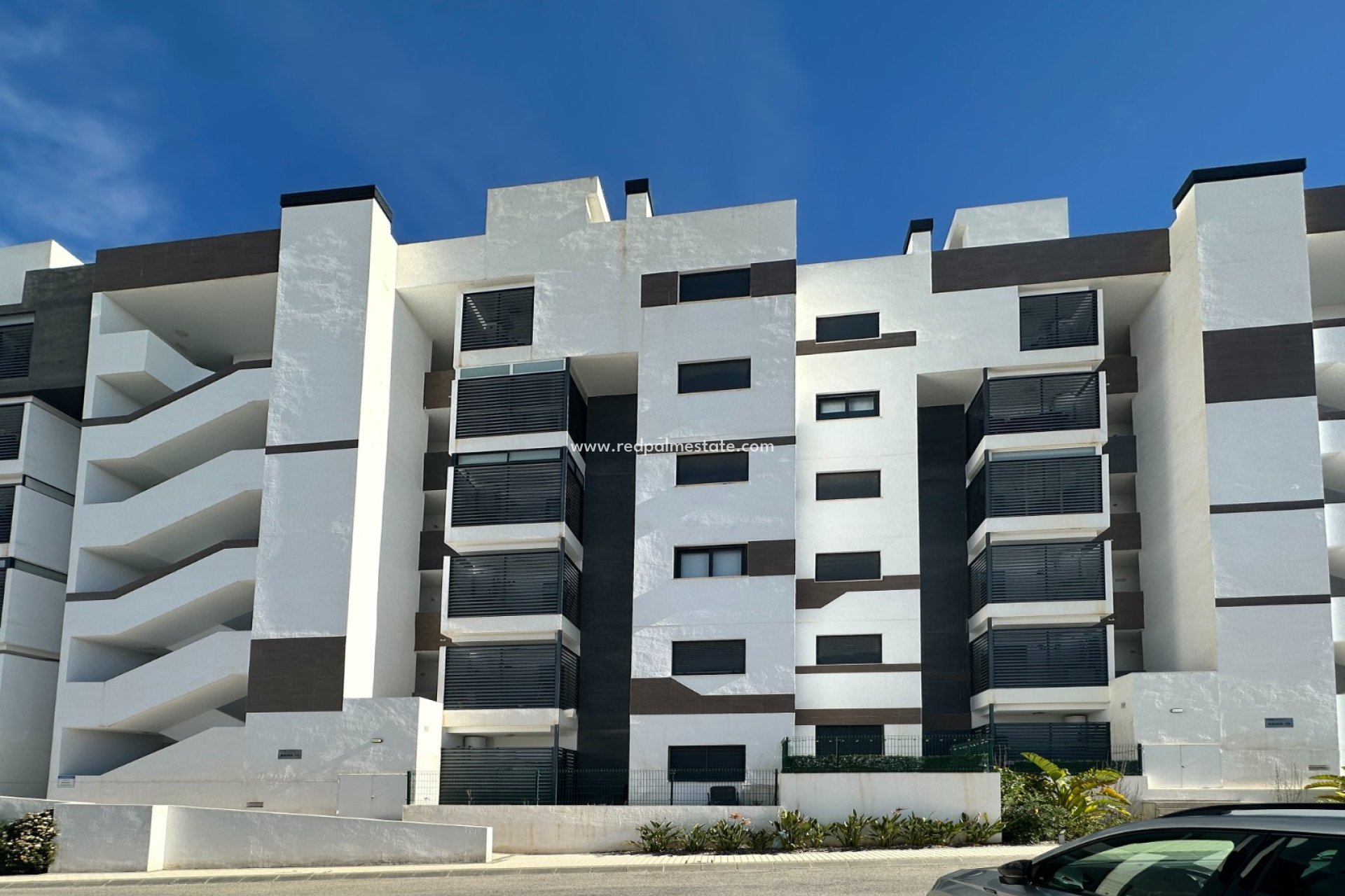 Resale - Apartment -
Santa Pola