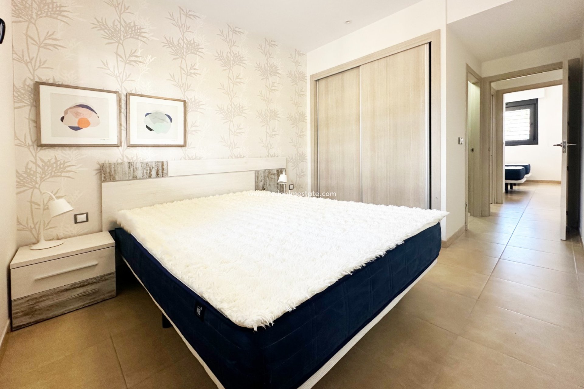 Resale - Apartment -
Santa Pola