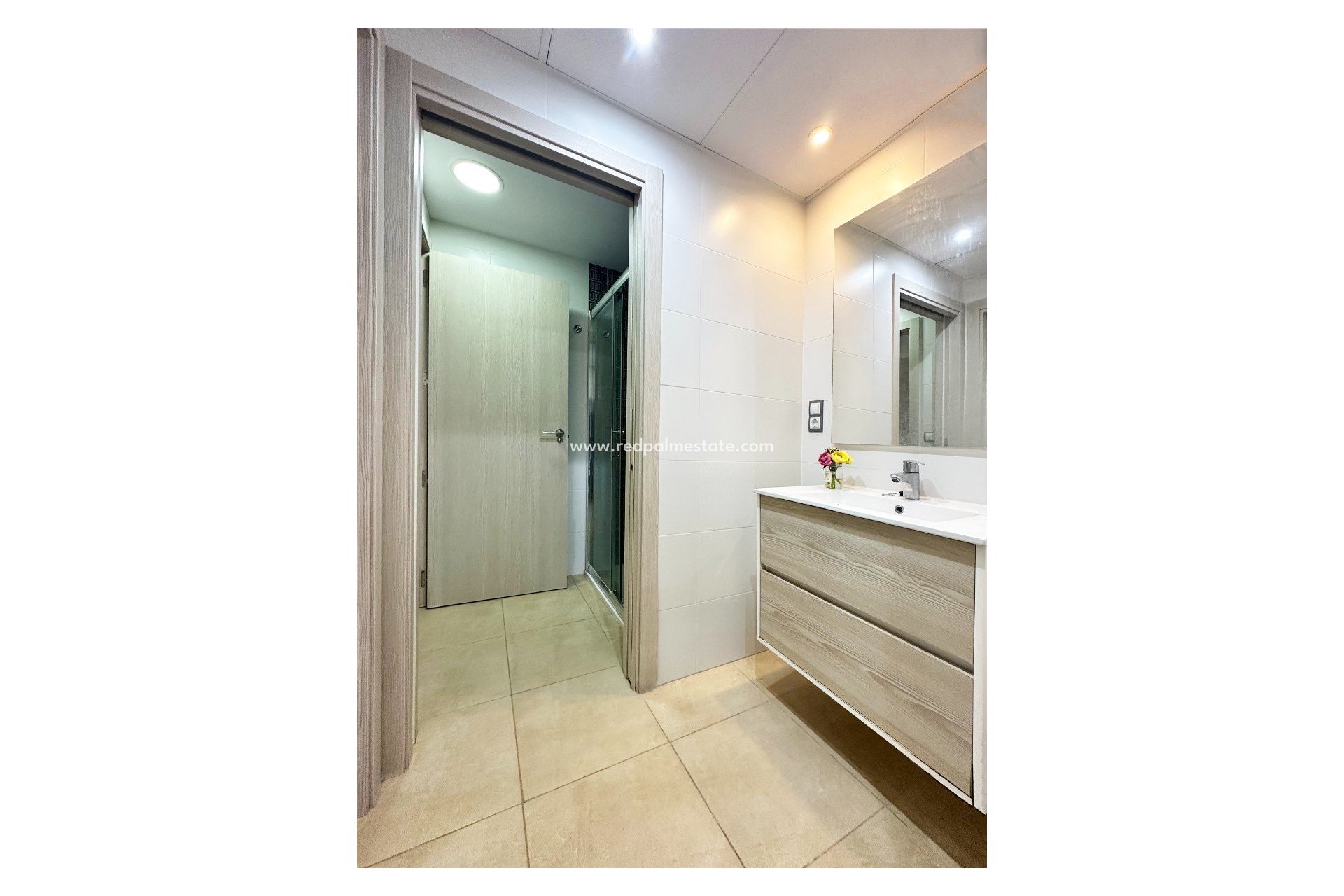 Resale - Apartment -
Santa Pola