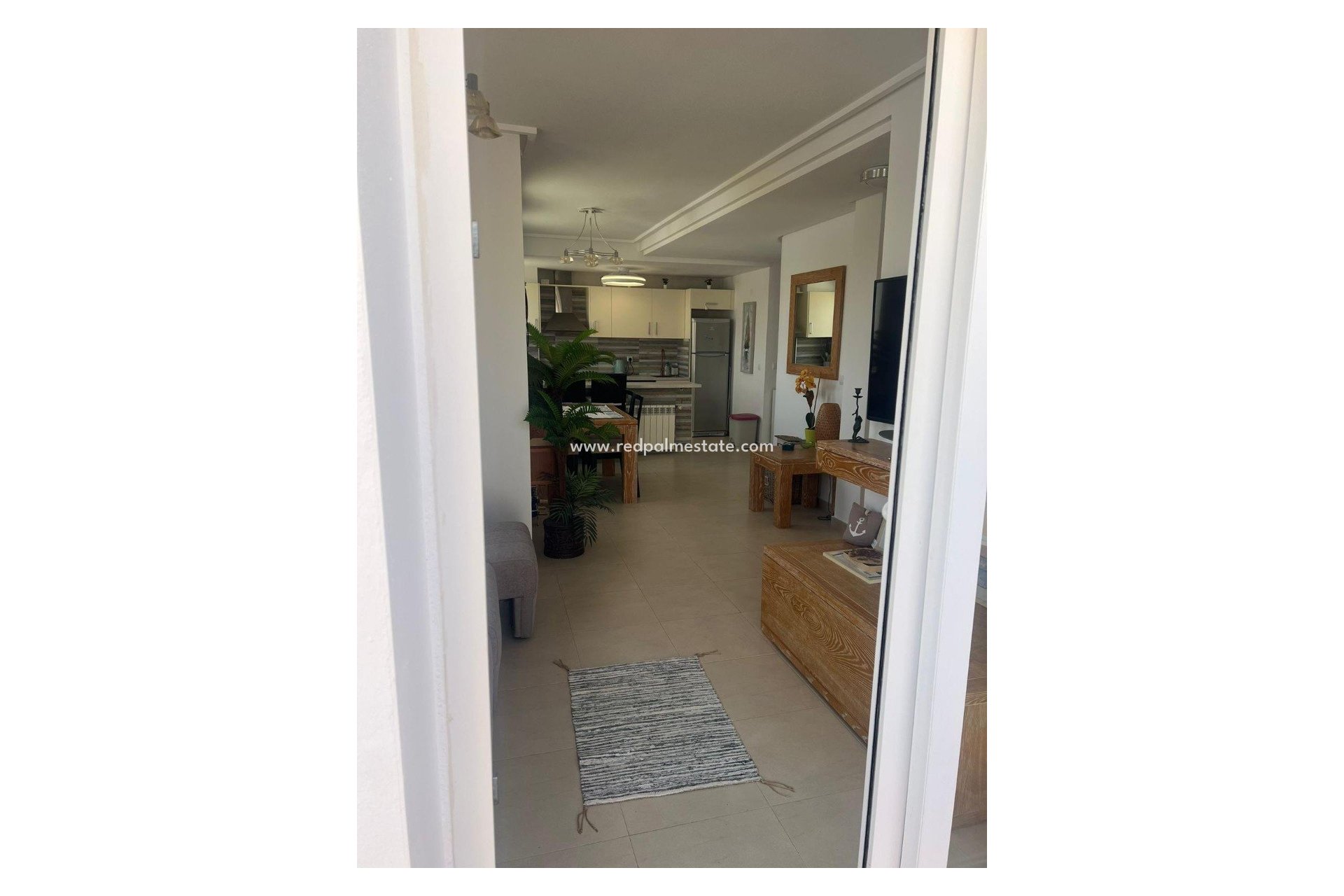 Resale - Apartment -
Sucina