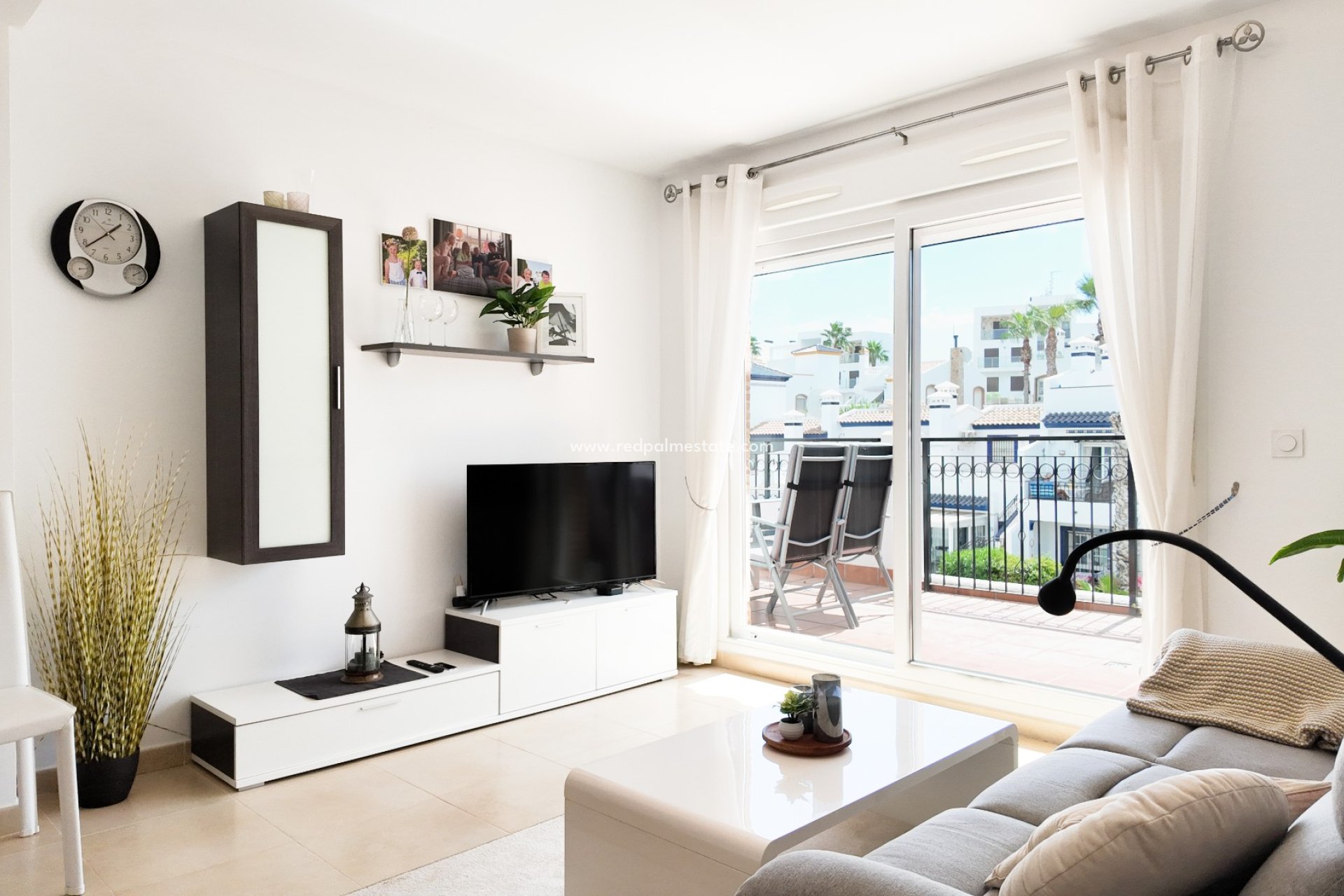 Resale - Apartment - Top Floor -
Orihuela Costa - Villamartín