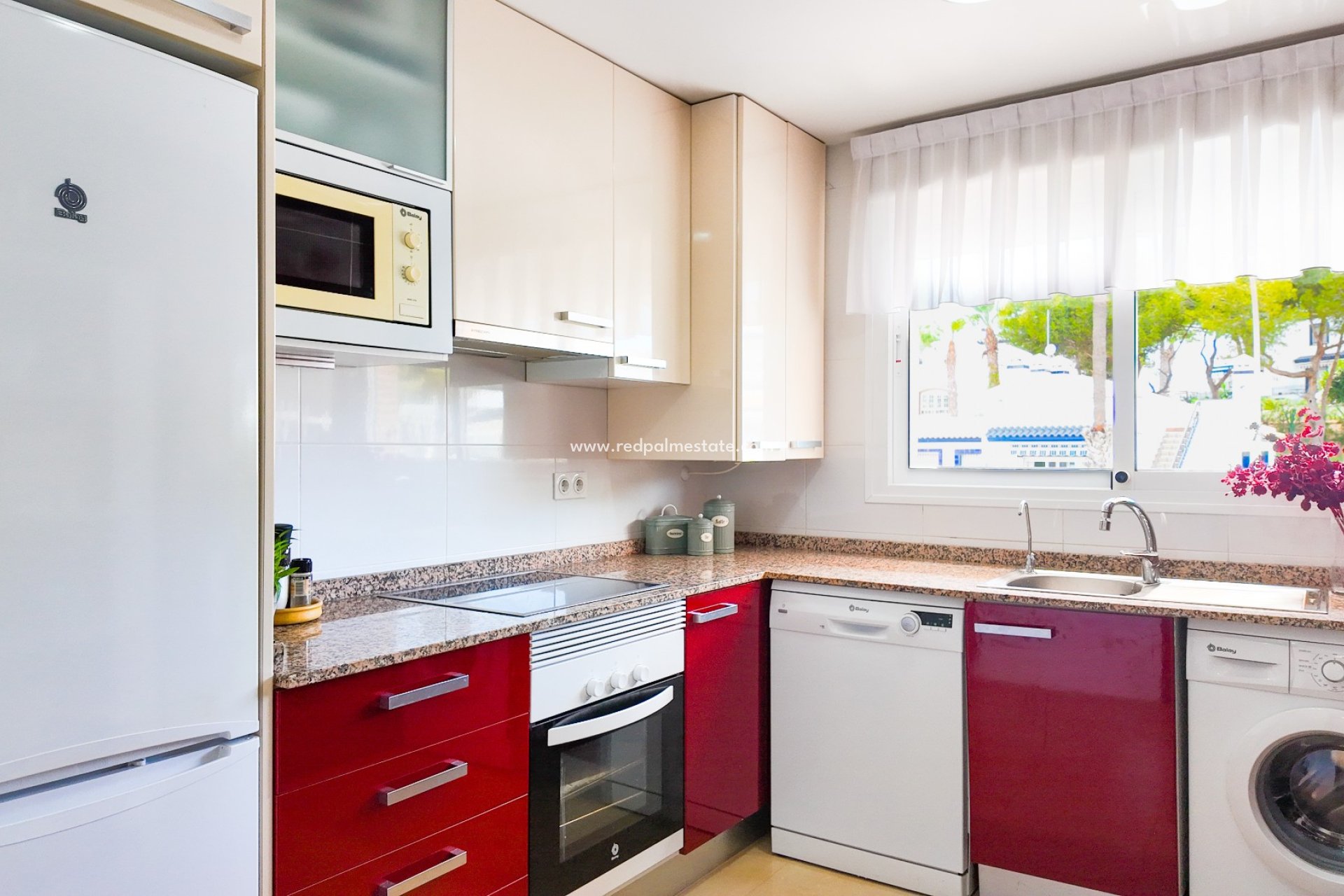 Resale - Apartment - Top Floor -
Orihuela Costa - Villamartín
