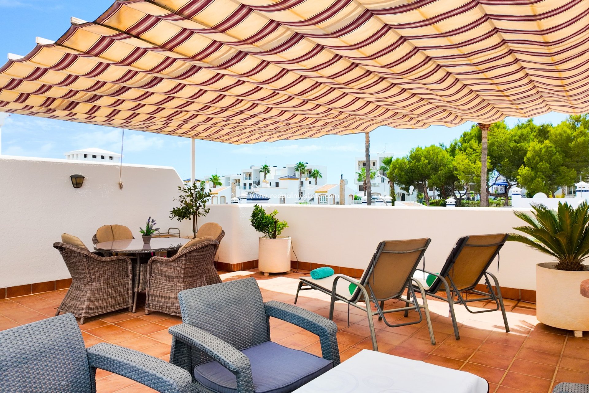 Resale - Apartment - Top Floor -
Orihuela Costa - Villamartín