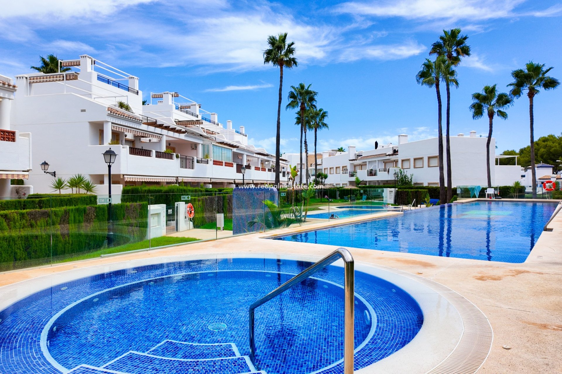 Resale - Apartment - Top Floor -
Orihuela Costa - Villamartín