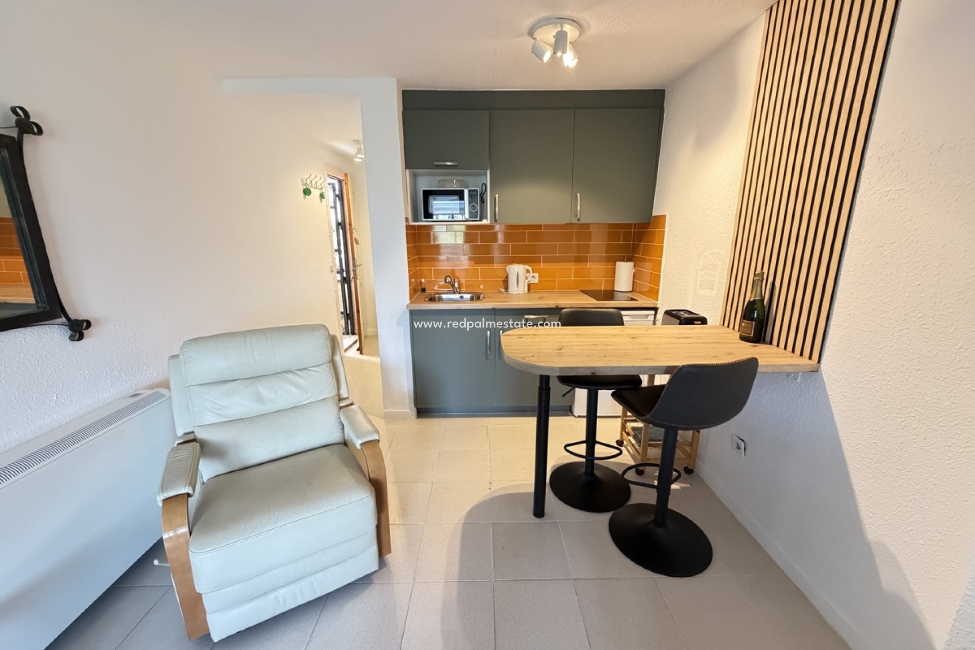 Resale - Apartment -
Torre de la Horadada - Mil Palmeras
