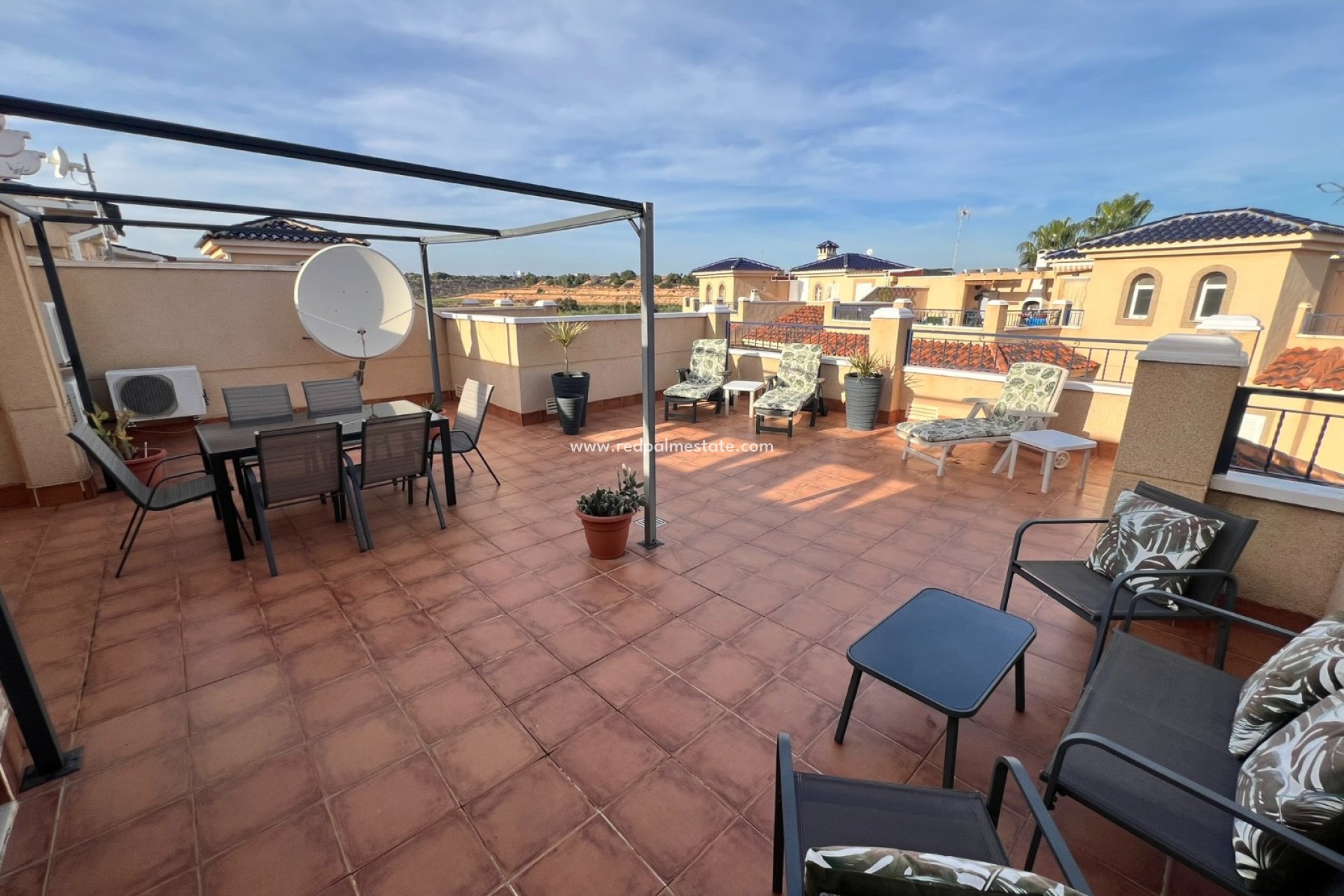 Resale - Apartment -
Torre de la Horadada - Mil Palmeras