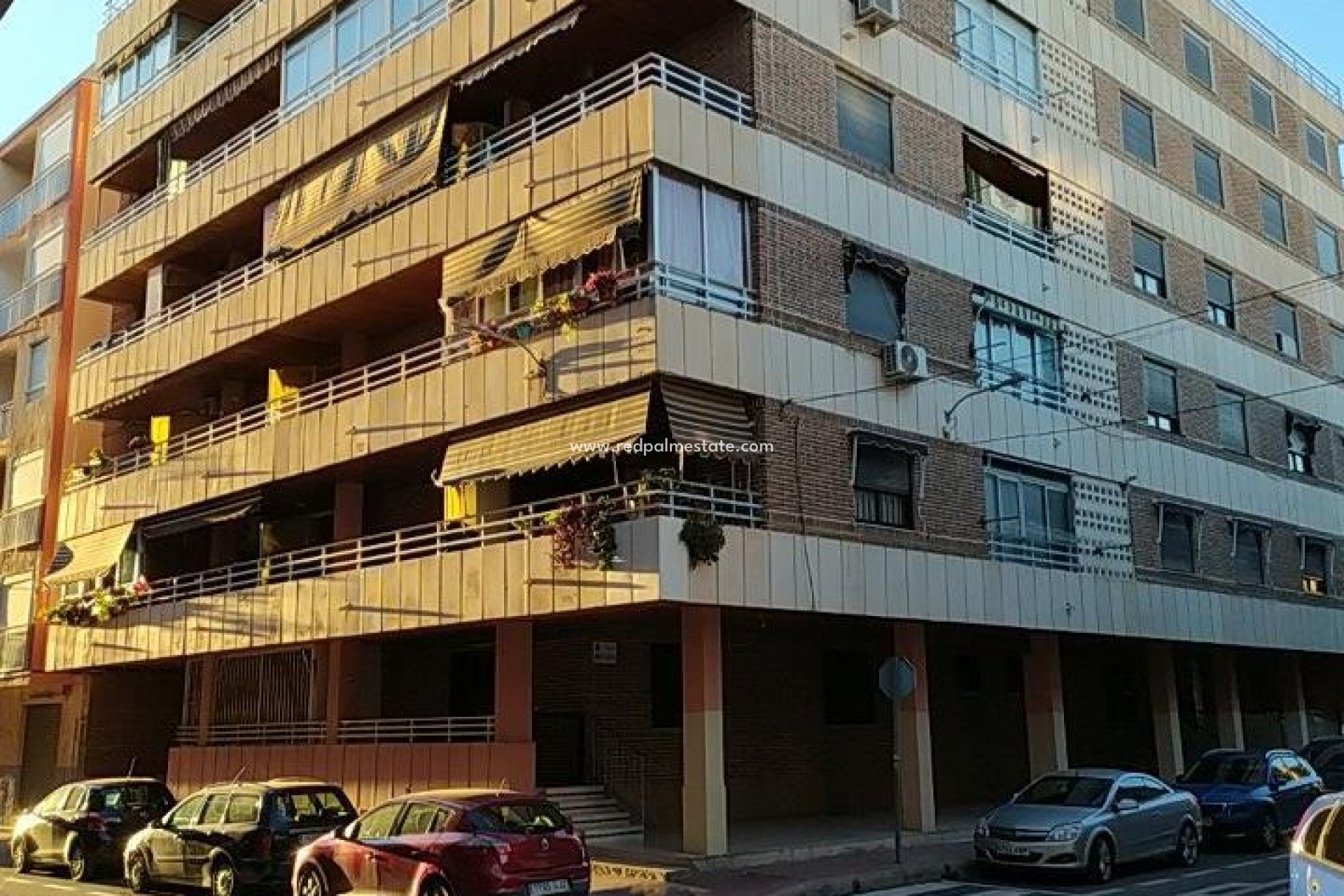 Resale - Apartment -
Torrevieja - Acequión