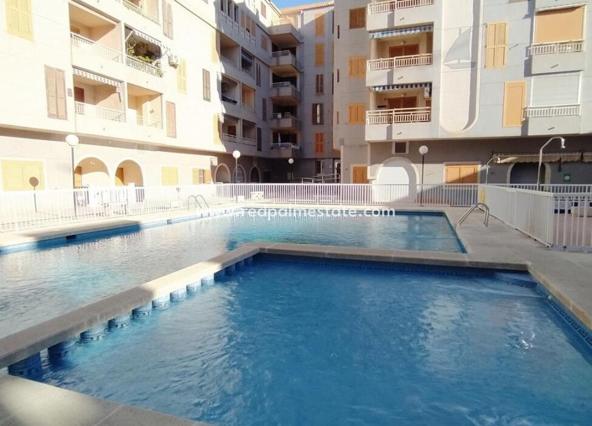 Resale - Apartment -
Torrevieja - Acequión