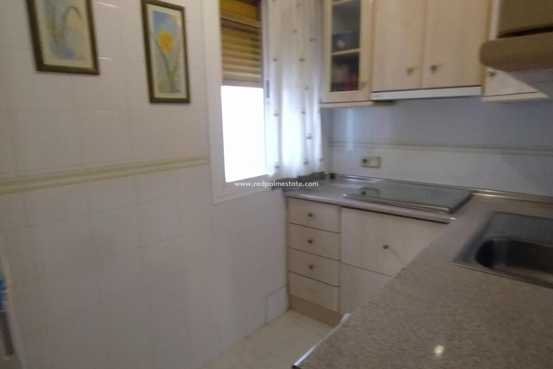 Resale - Apartment -
Torrevieja - Acequión