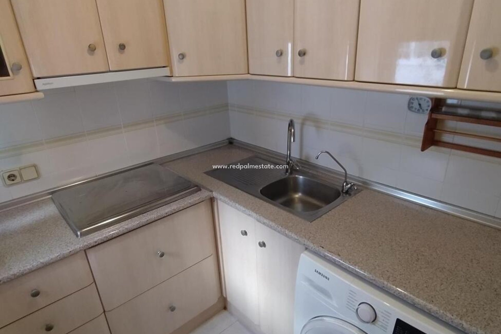 Resale - Apartment -
Torrevieja - Acequión