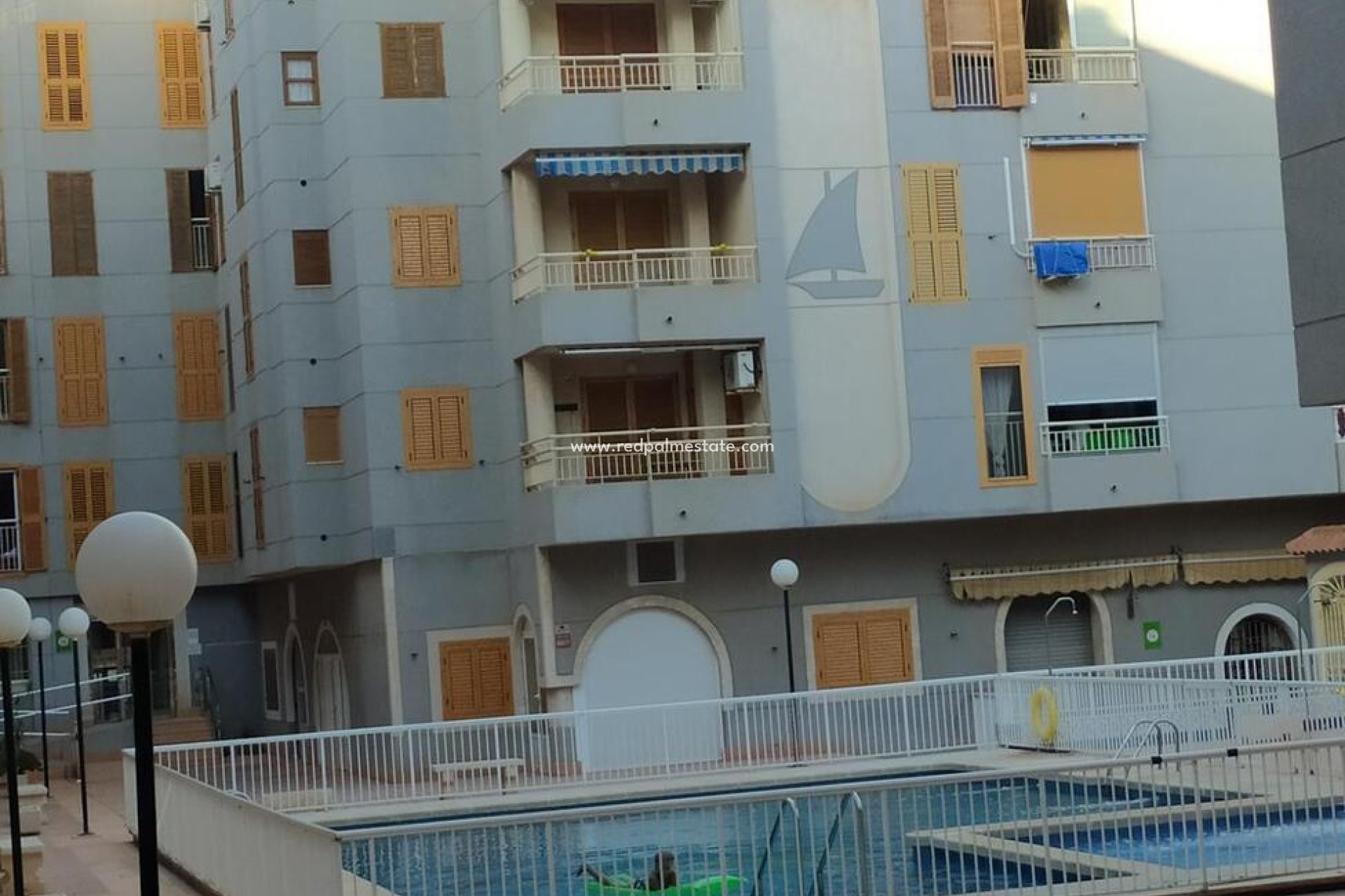 Resale - Apartment -
Torrevieja - Acequión