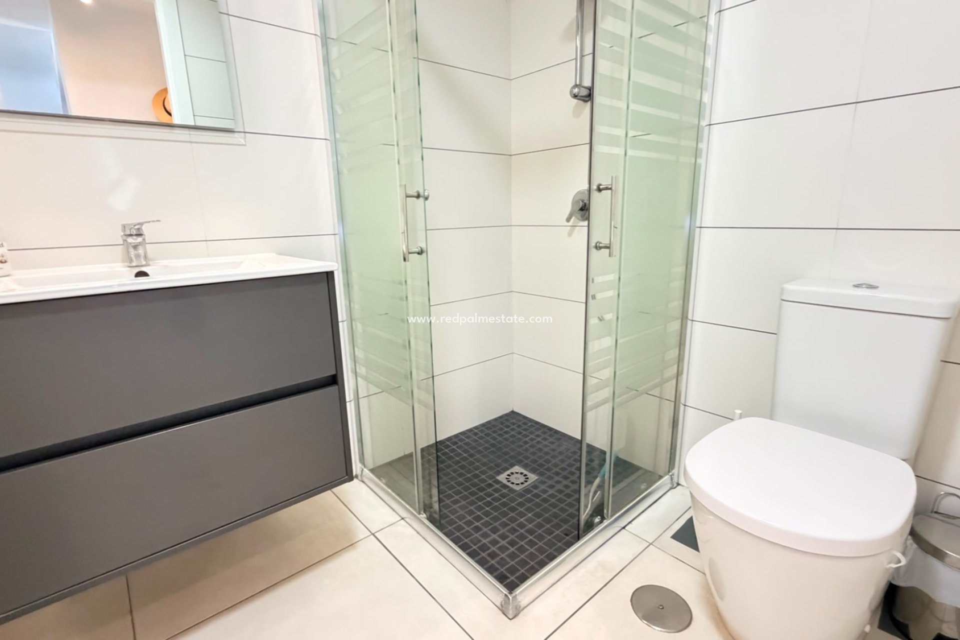 Resale - Apartment -
Torrevieja - Aguas Nueva