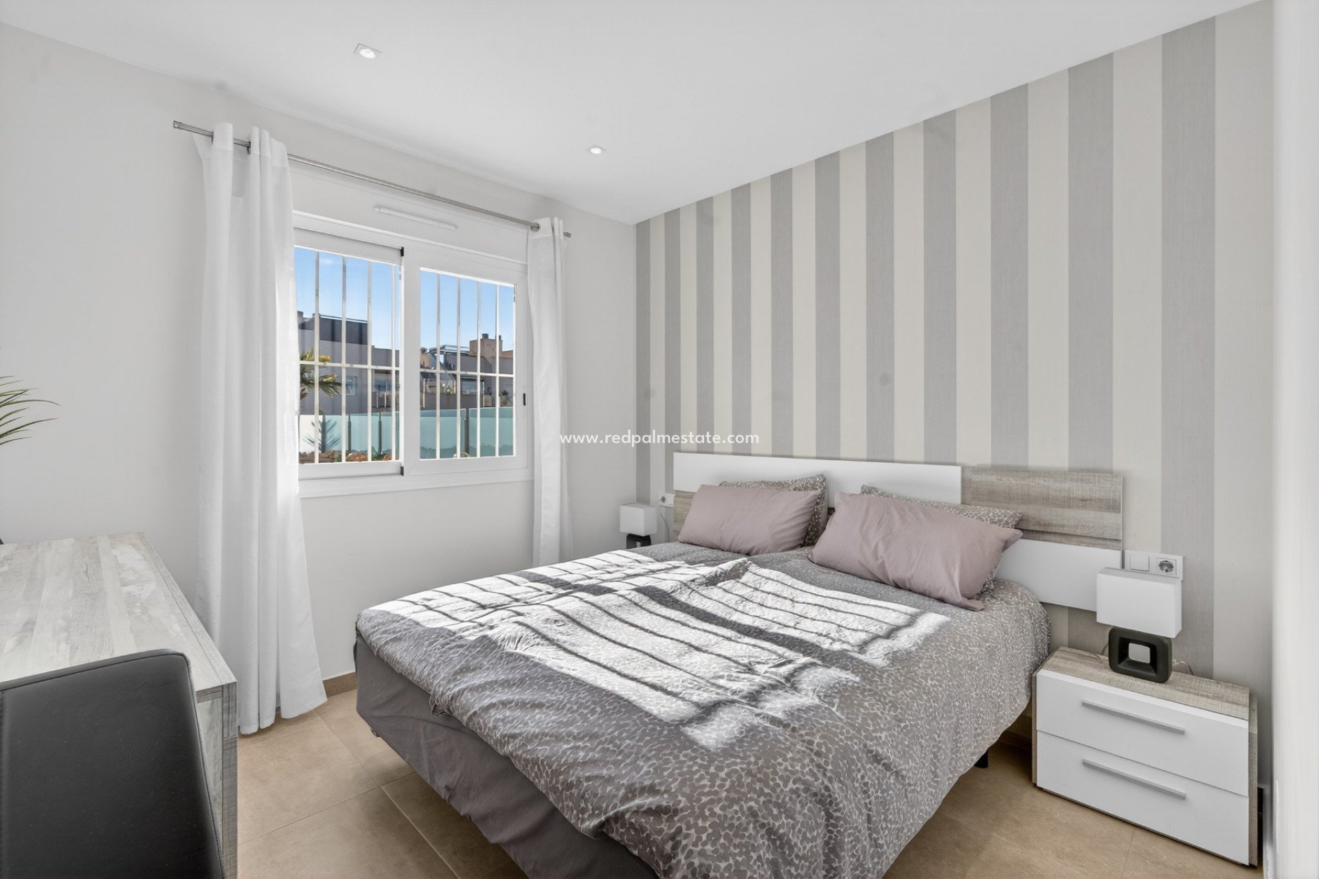 Resale - Apartment -
Torrevieja - Aguas Nueva