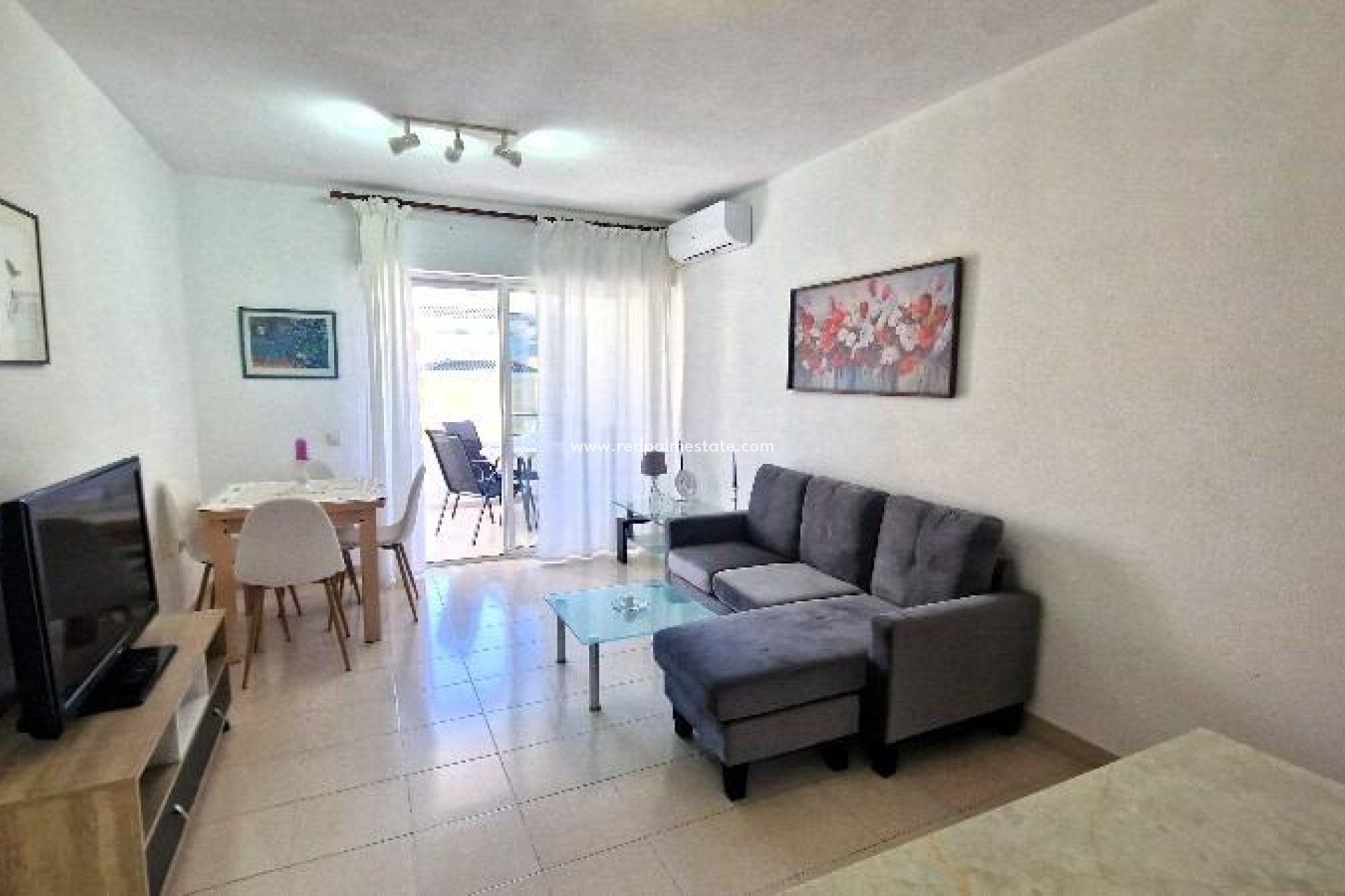 Resale - Apartment -
Torrevieja - Aguas Nuevas