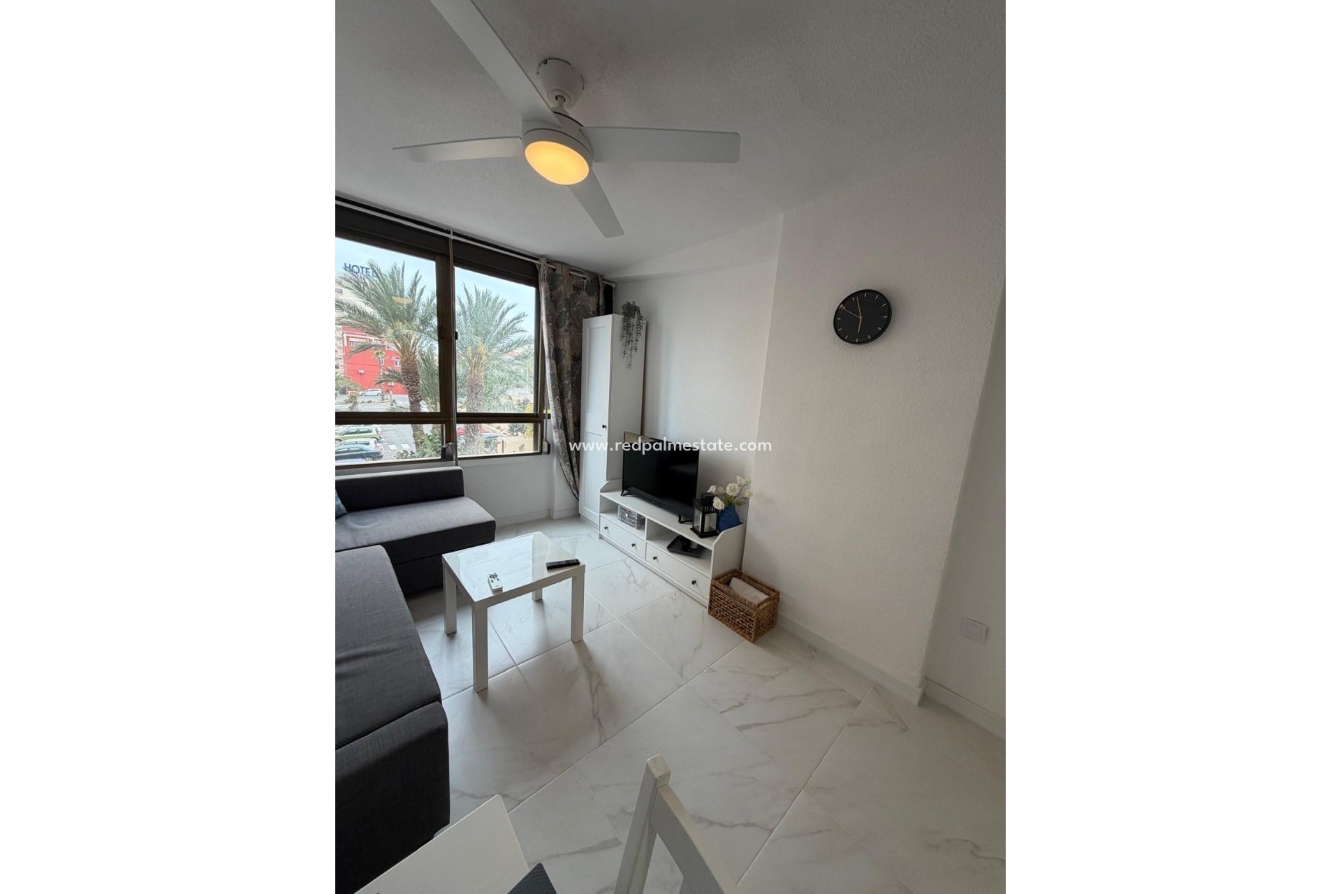 Resale - Apartment -
Torrevieja - Cabo cervera