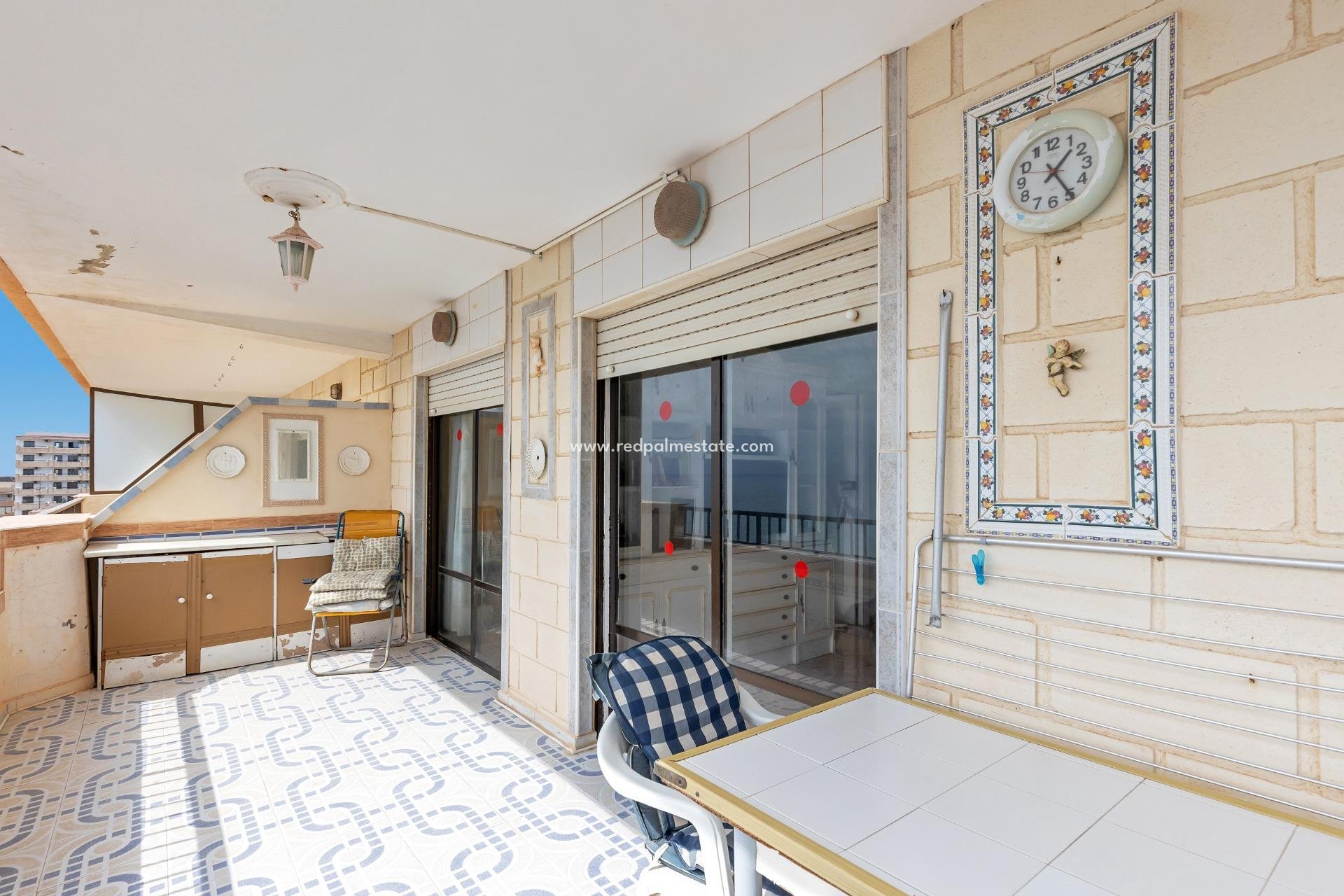 Resale - Apartment -
Torrevieja - Cabo cervera