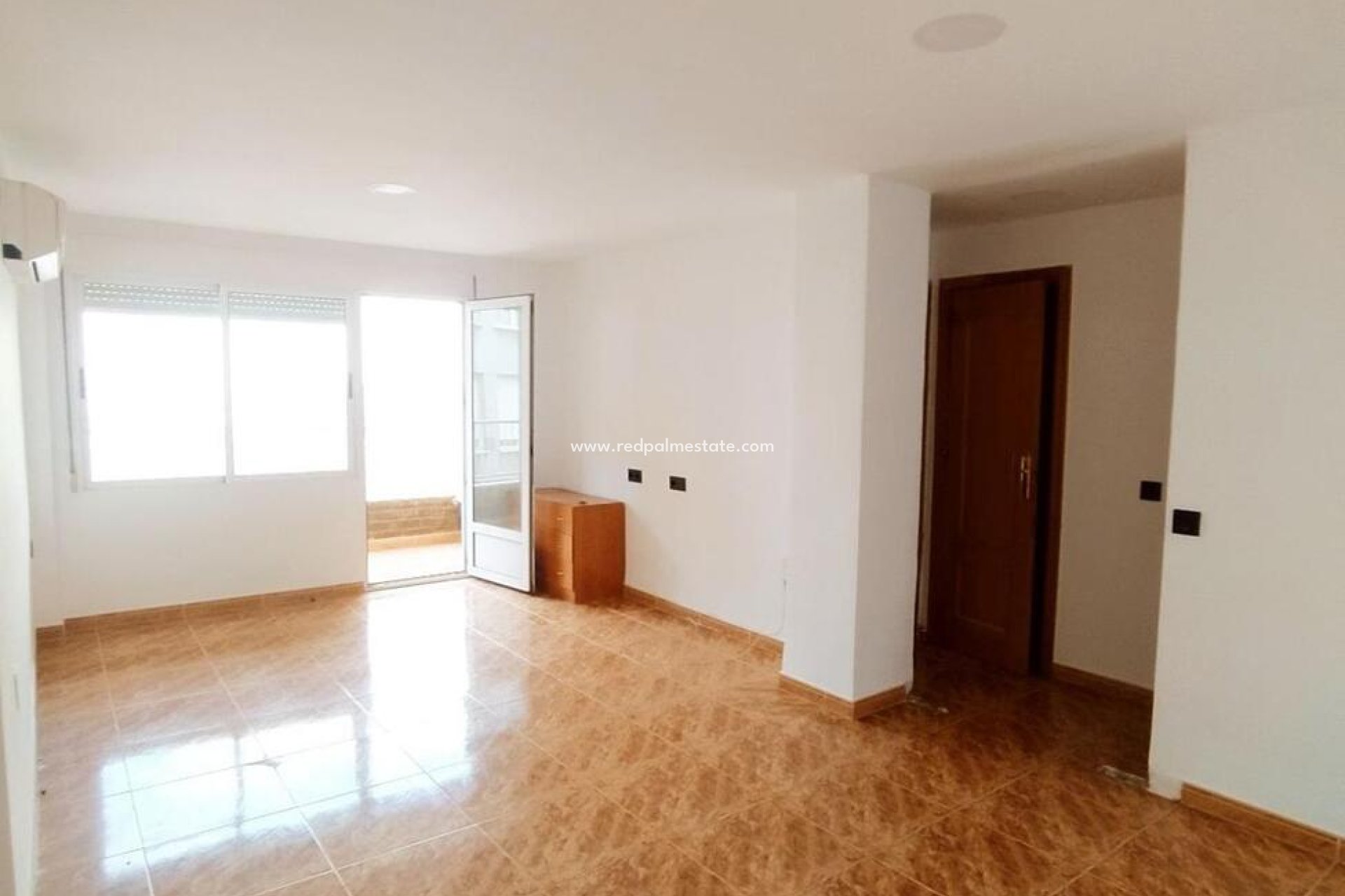 Resale - Apartment -
Torrevieja - Center