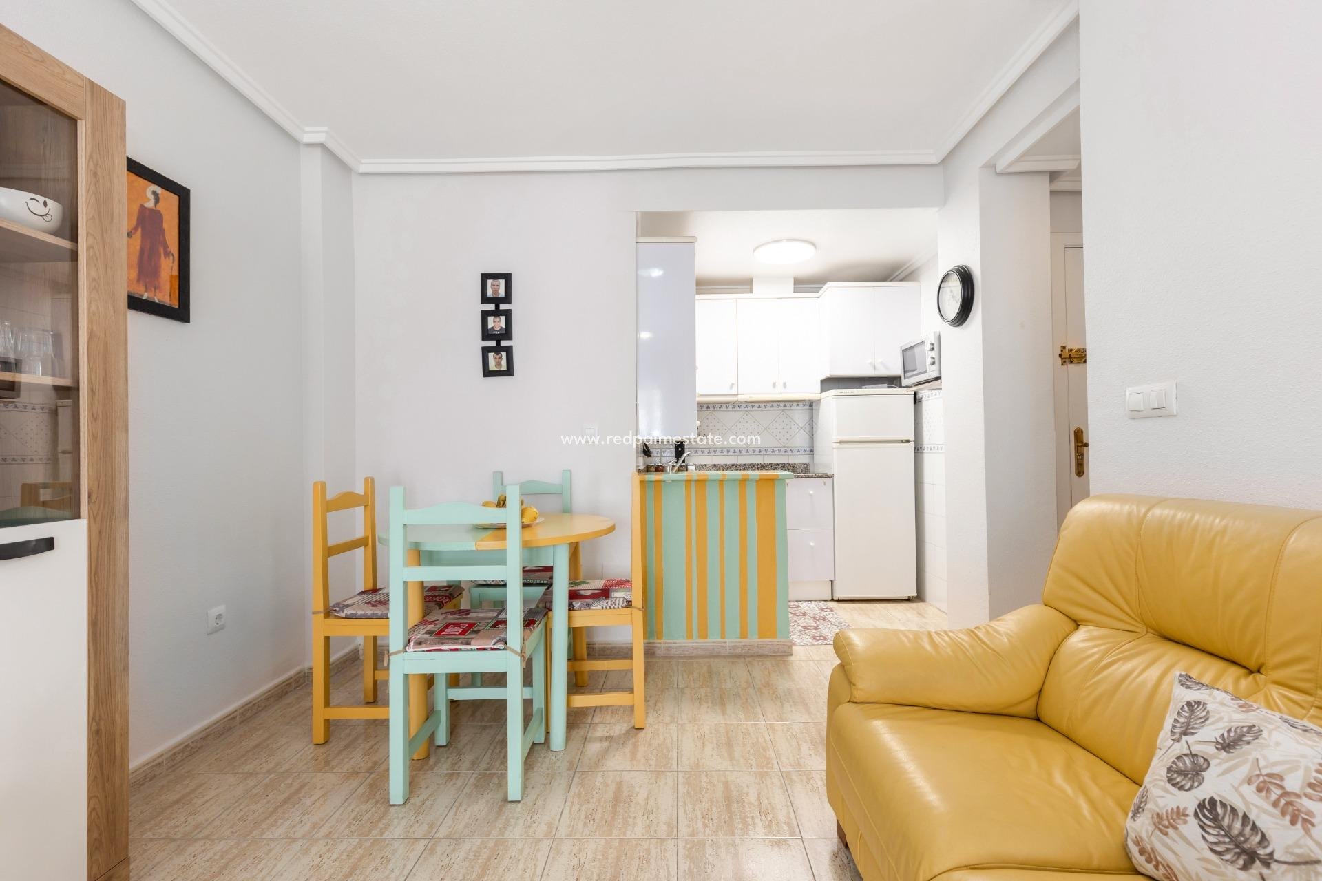 Resale - Apartment -
Torrevieja - Center