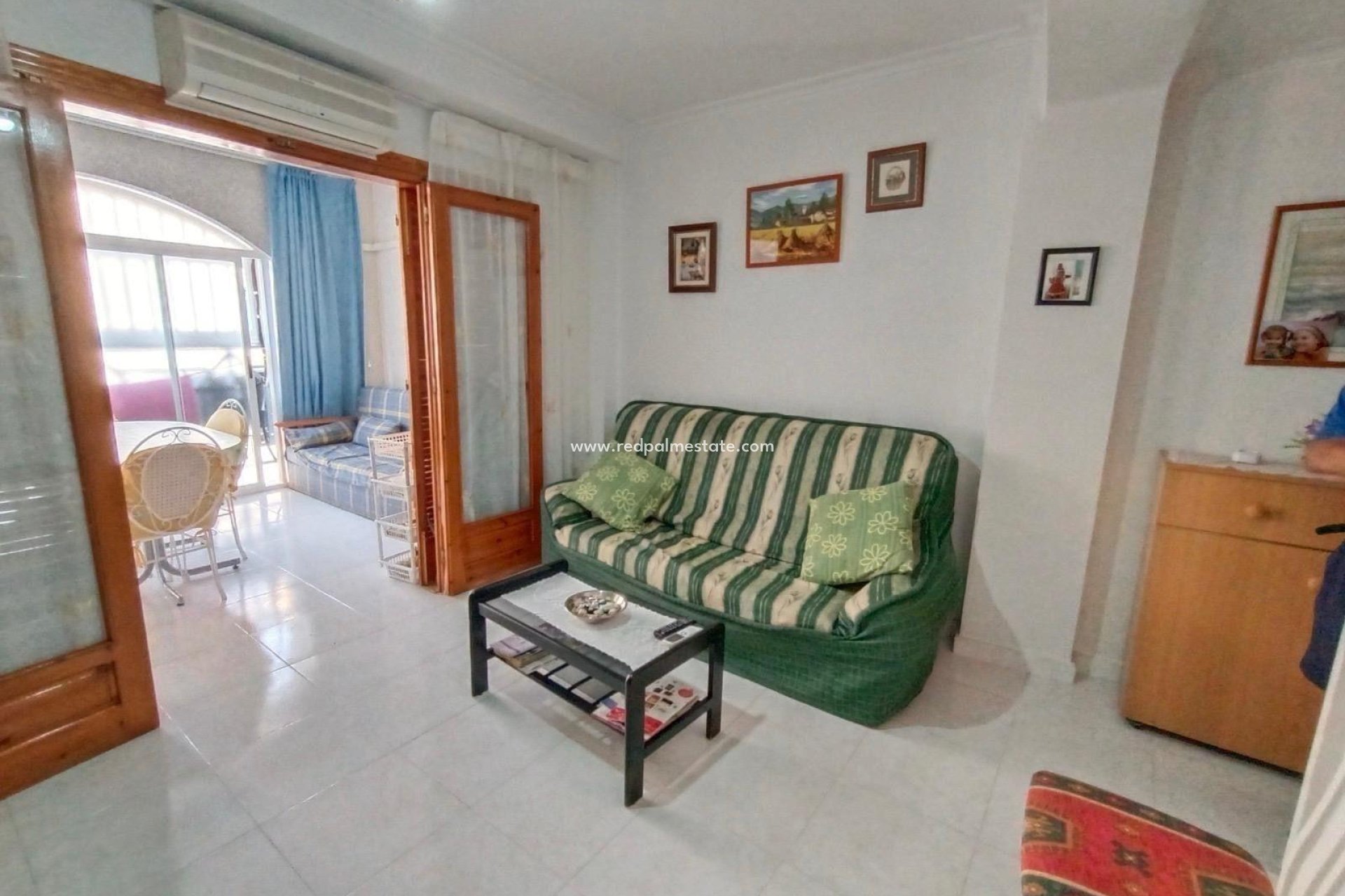 Resale - Apartment -
Torrevieja - Center